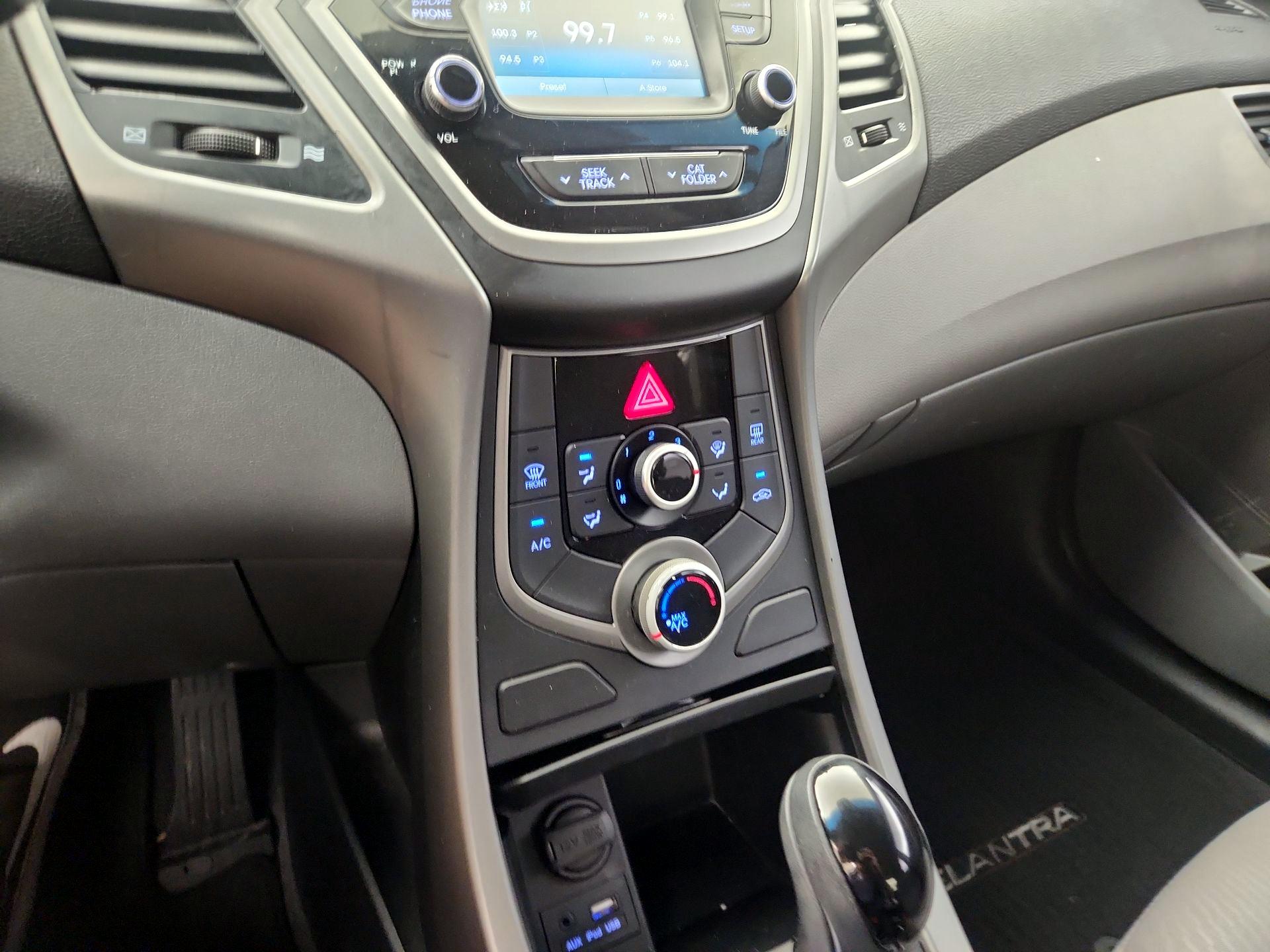 Thumbnail: 2016 Hyundai Elantra - 16