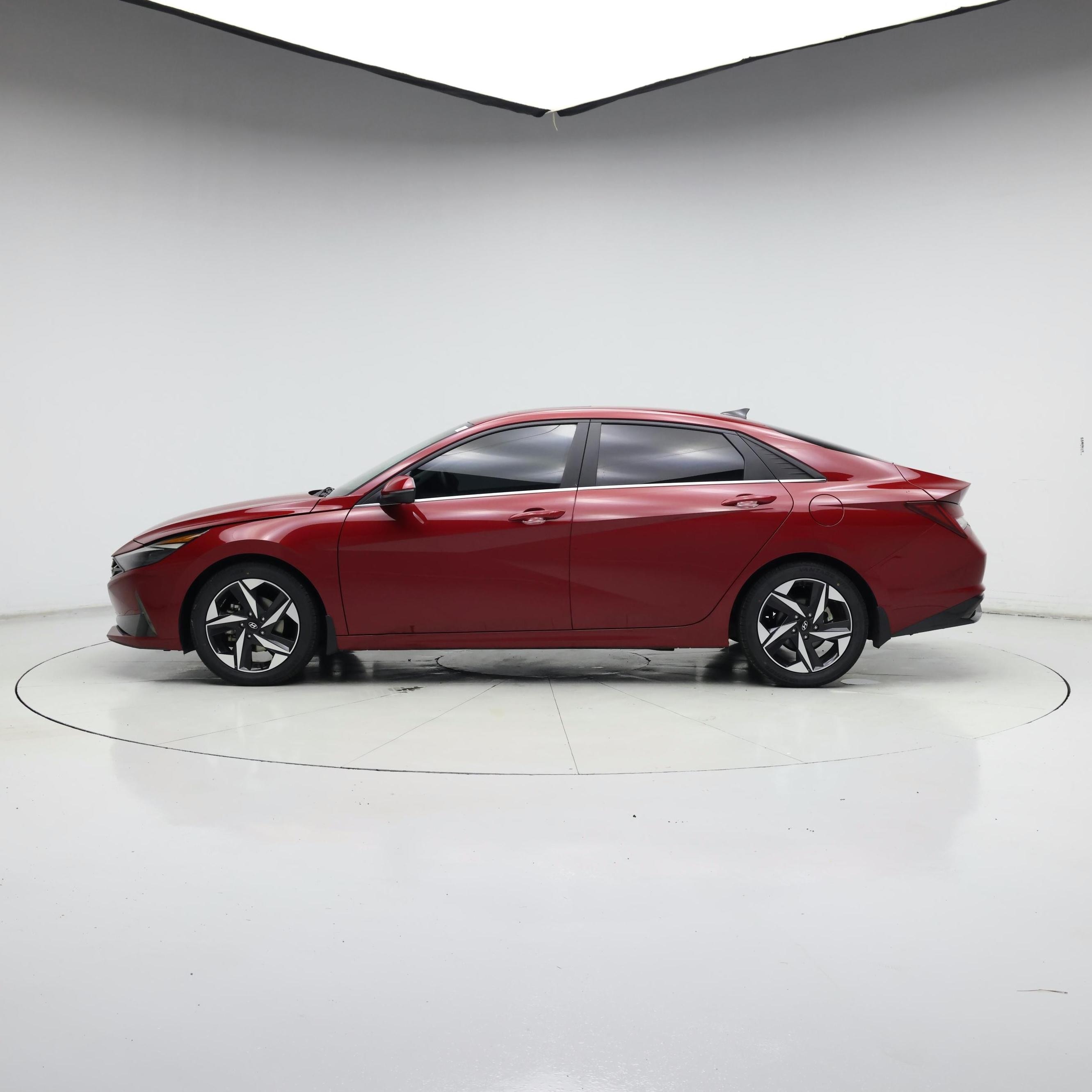 Thumbnail: 2023 Hyundai Elantra - 3