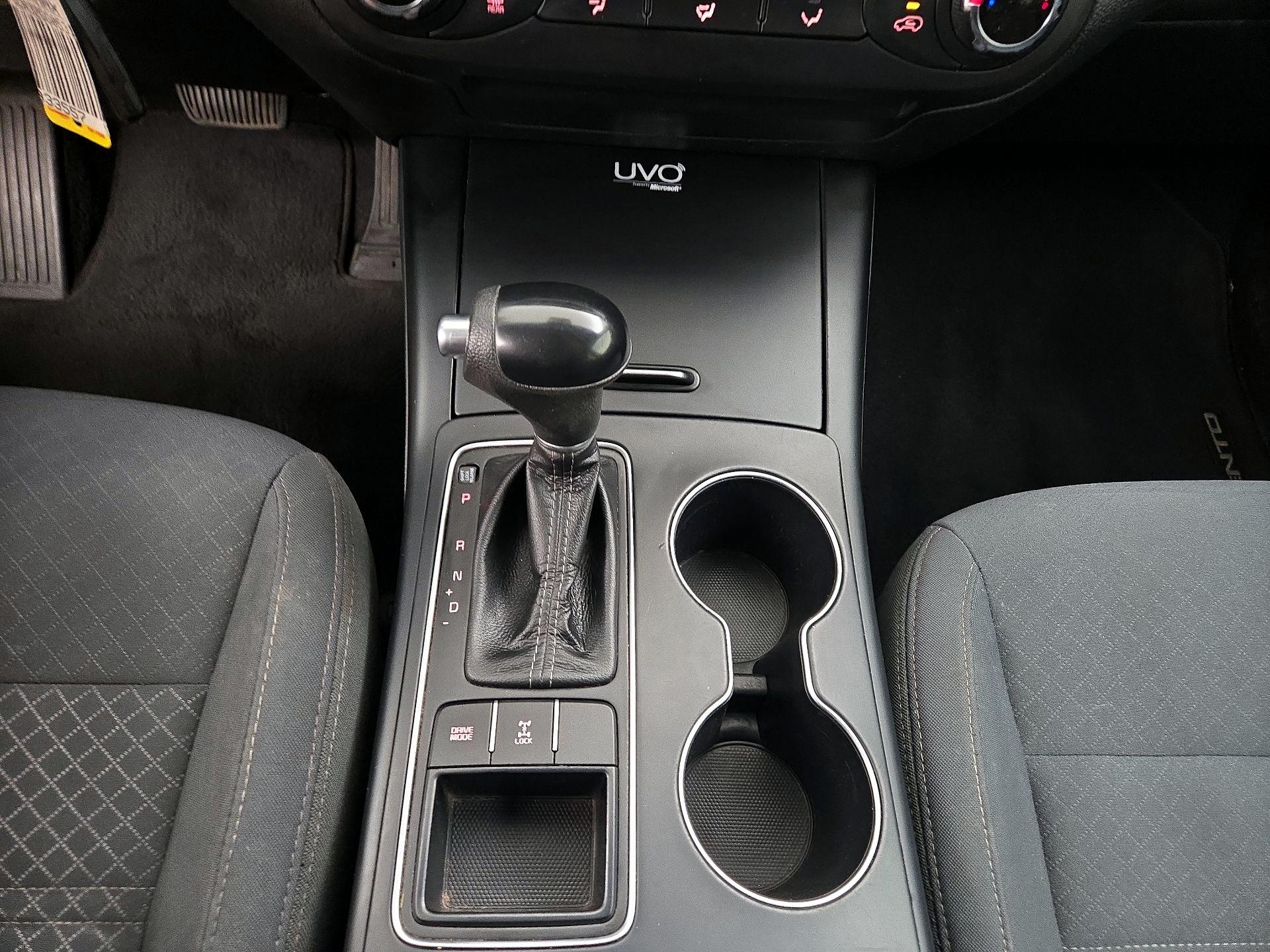 Thumbnail: 2016 Kia Sorento - 15