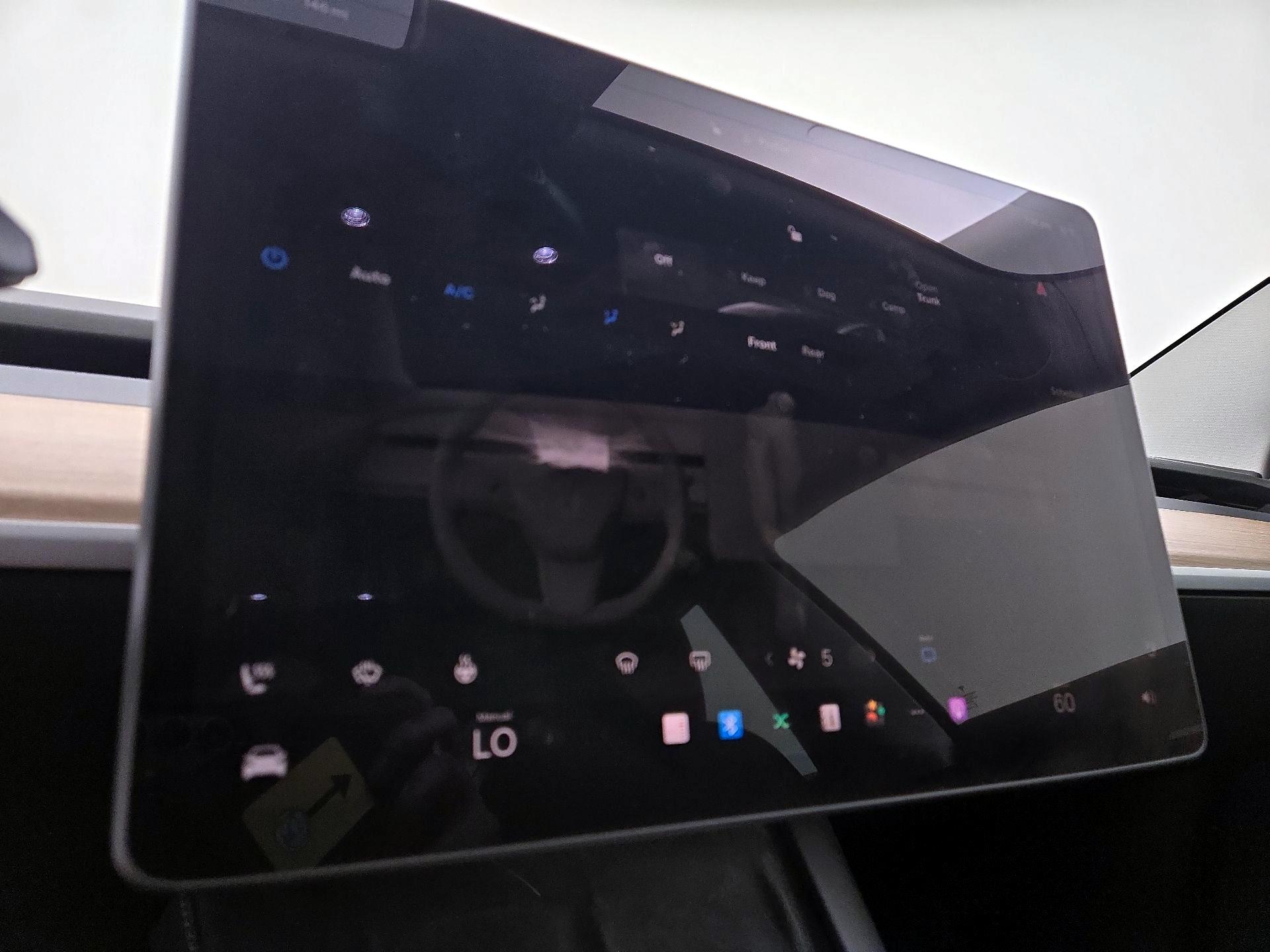 Thumbnail: 2023 Tesla Model 3 - 16