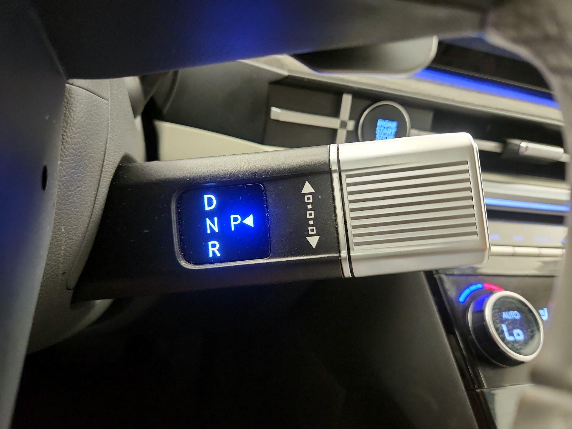 Thumbnail: 2024 Hyundai Santa Fe - 18