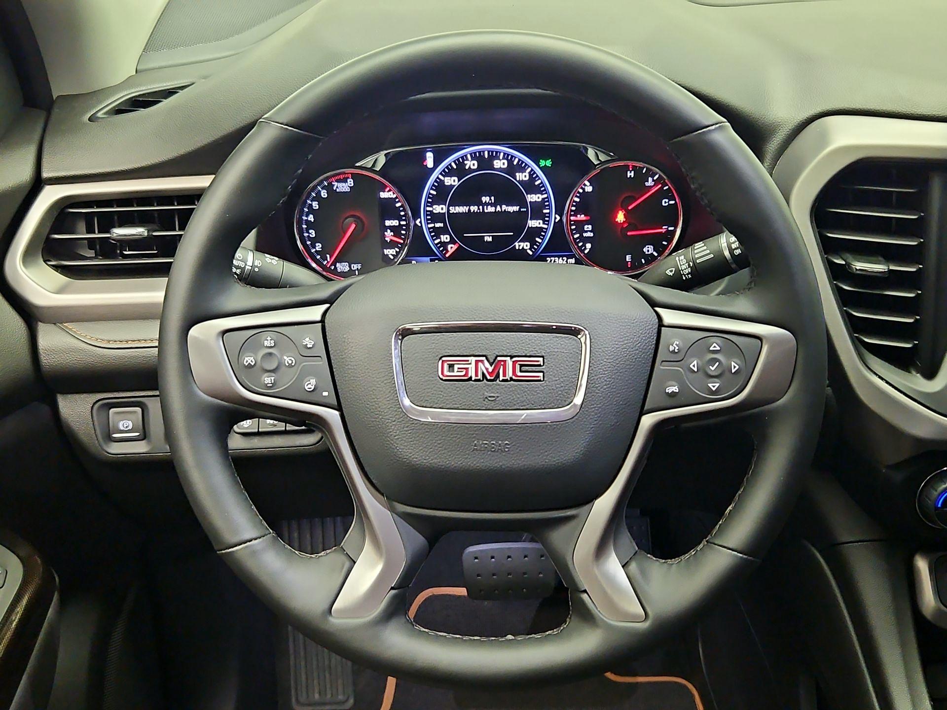 Thumbnail: 2023 GMC Acadia - 10