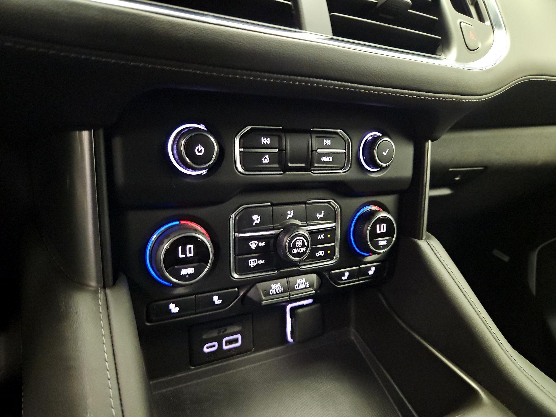 Thumbnail: 2021 Chevrolet Tahoe - 15