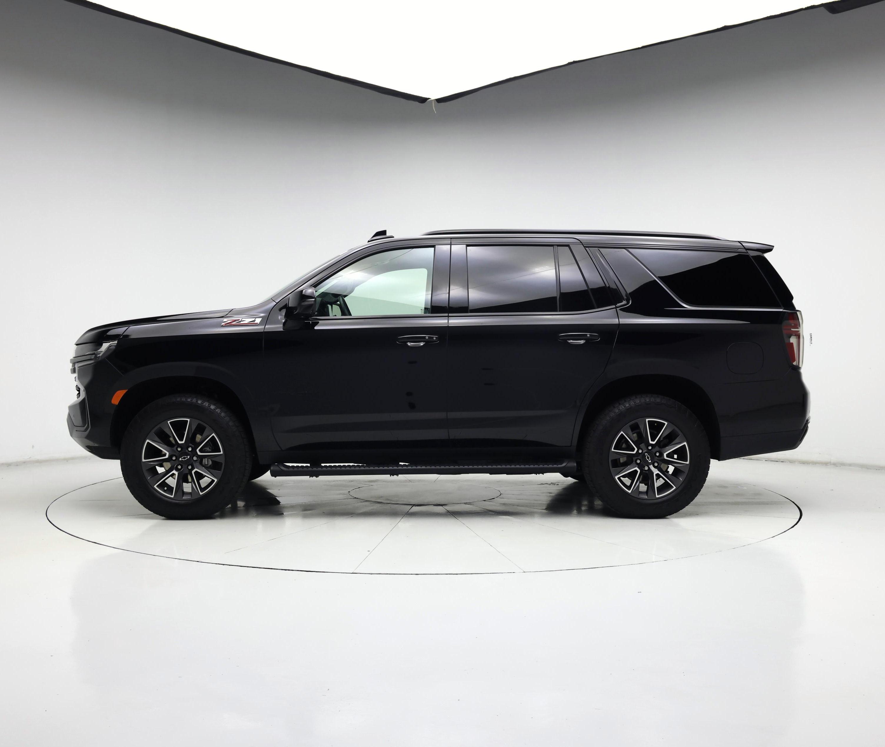 Thumbnail: 2021 Chevrolet Tahoe - 3