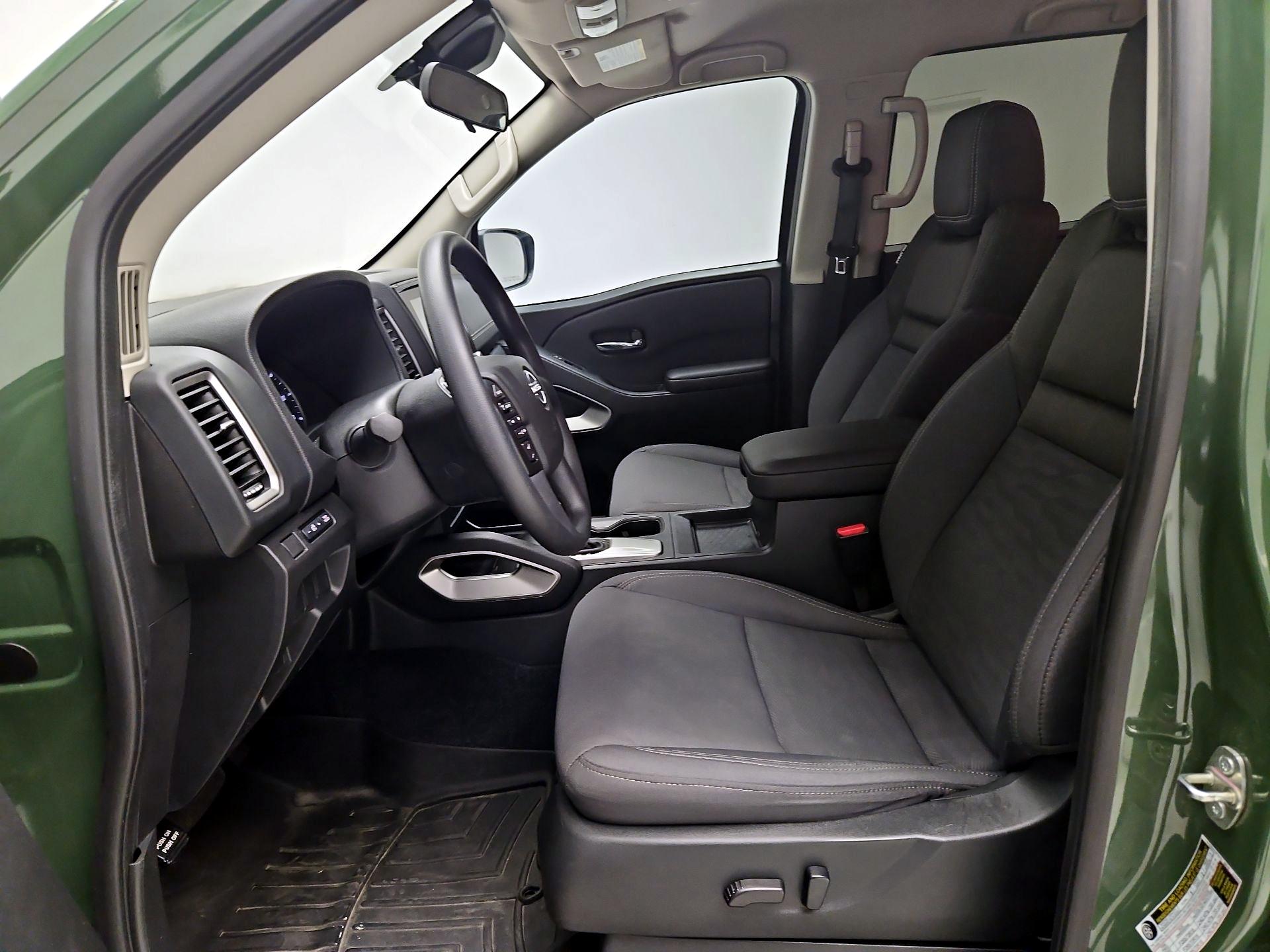 Thumbnail: 2024 Nissan Frontier - 11