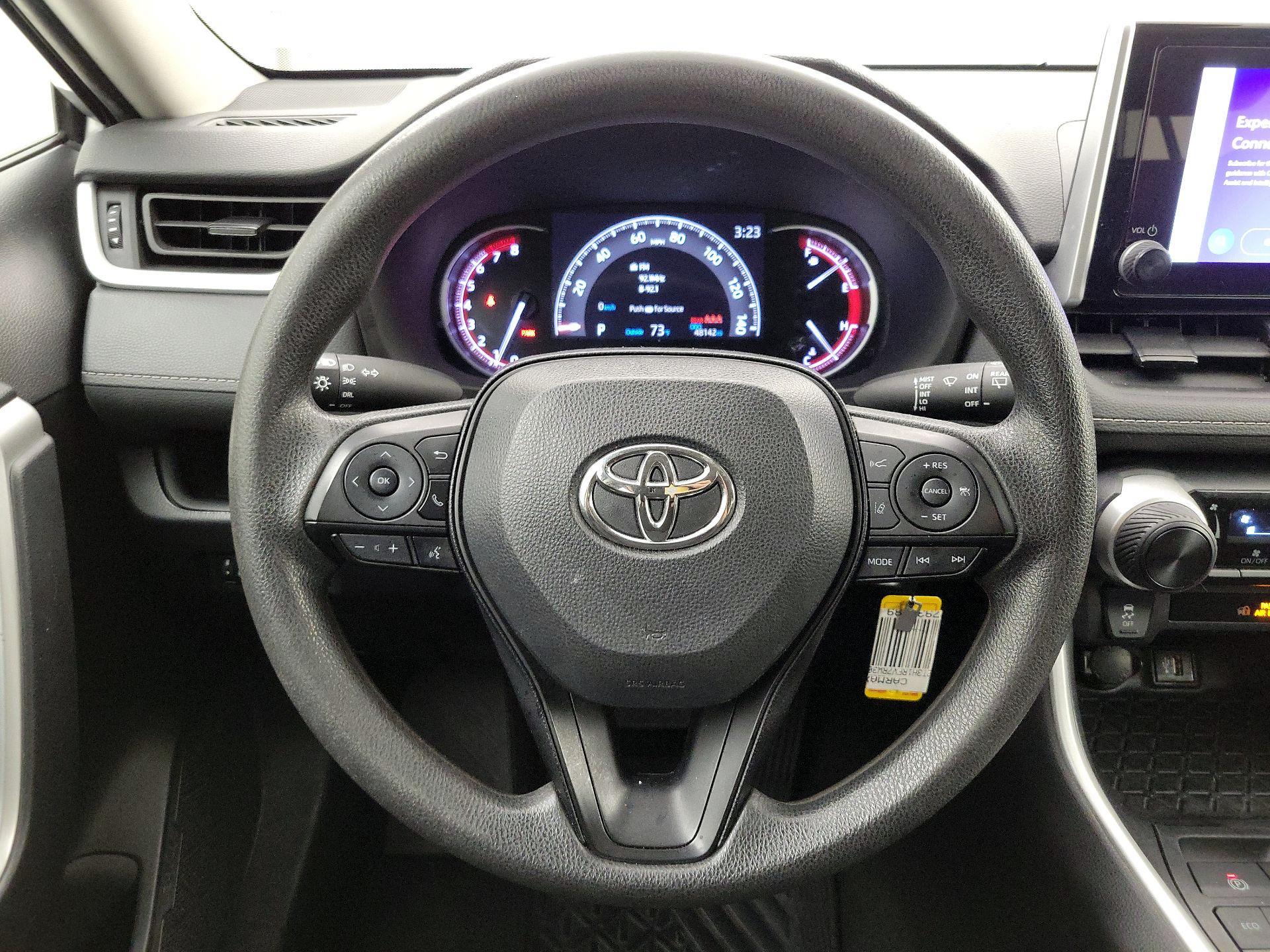 Thumbnail: 2024 Toyota RAV4 - 10