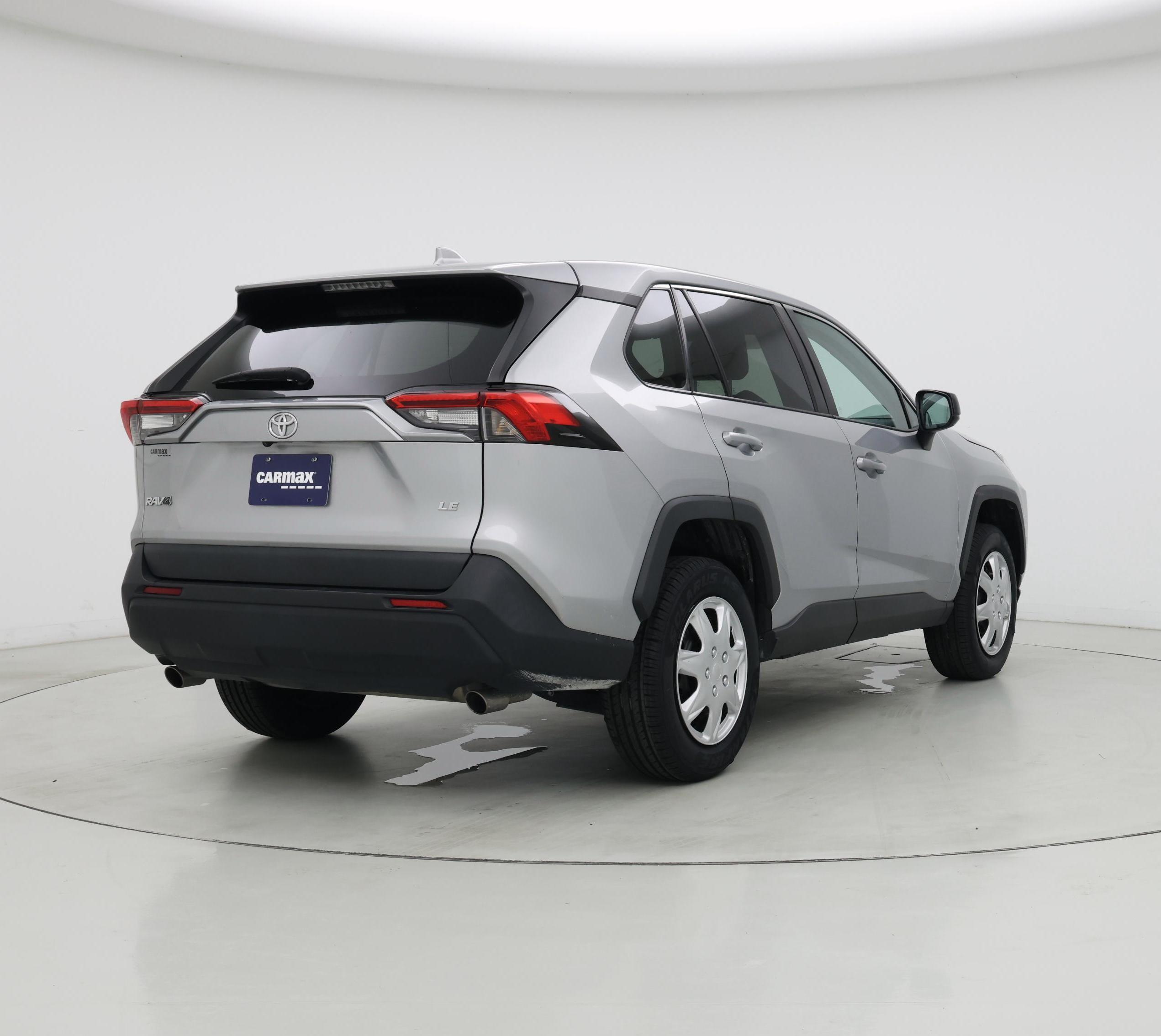 Thumbnail: 2024 Toyota RAV4 - 8