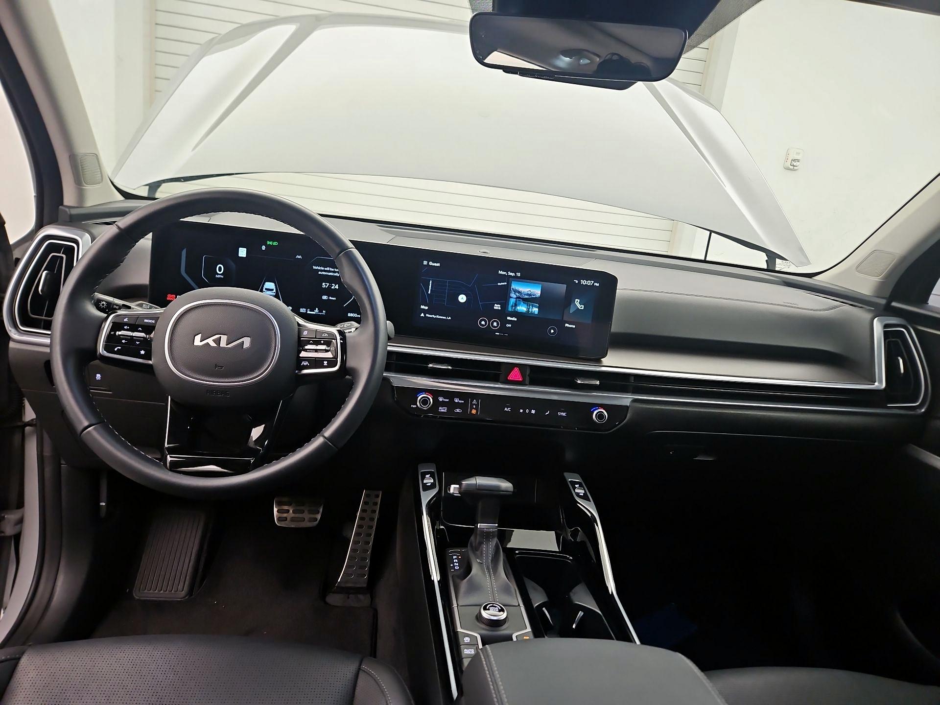 Thumbnail: 2025 Kia Sorento - 9