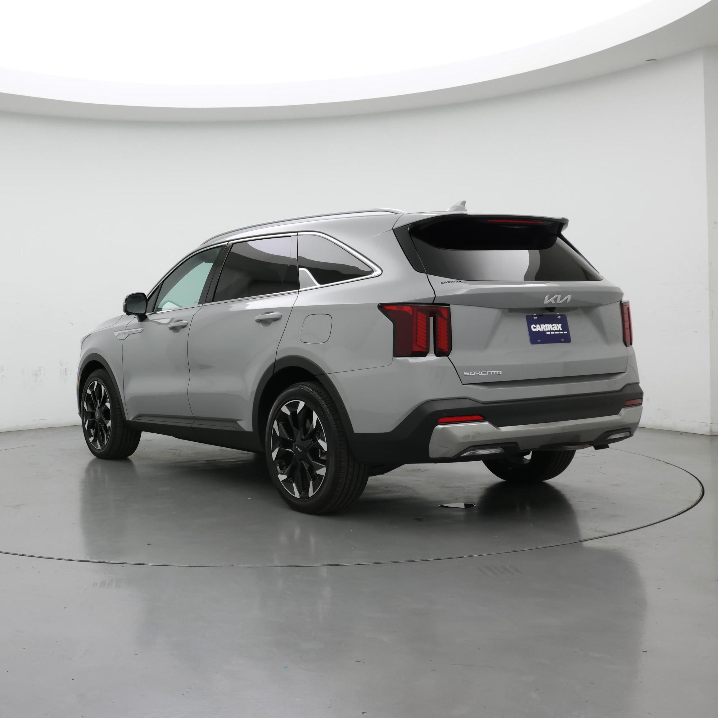 Thumbnail: 2025 Kia Sorento - 2