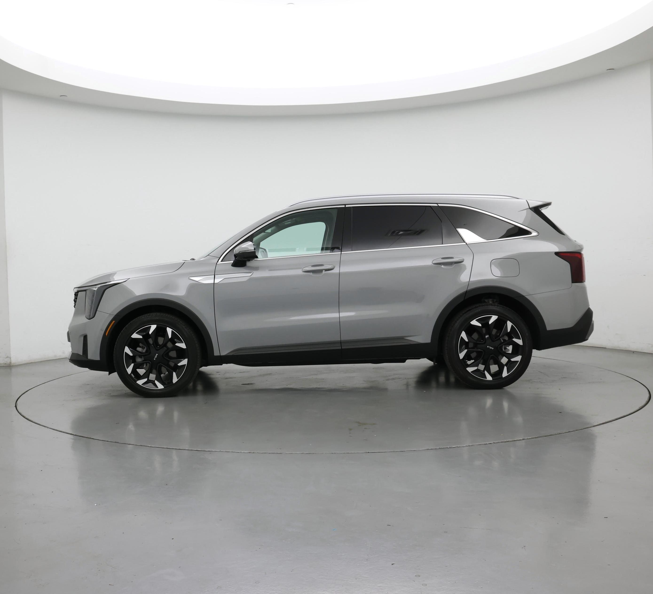 Thumbnail: 2025 Kia Sorento - 3
