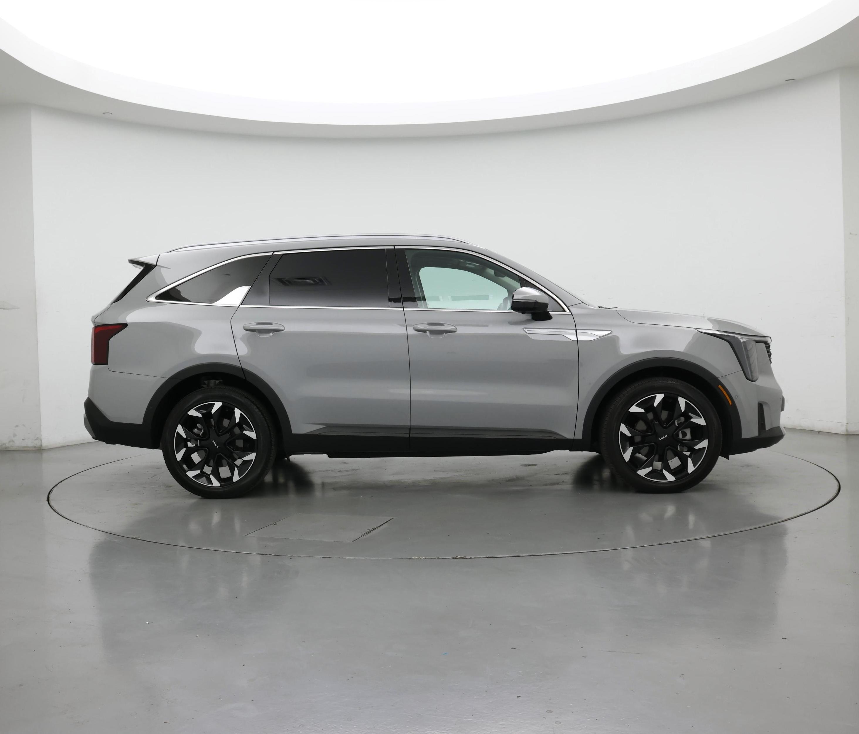 Thumbnail: 2025 Kia Sorento - 7