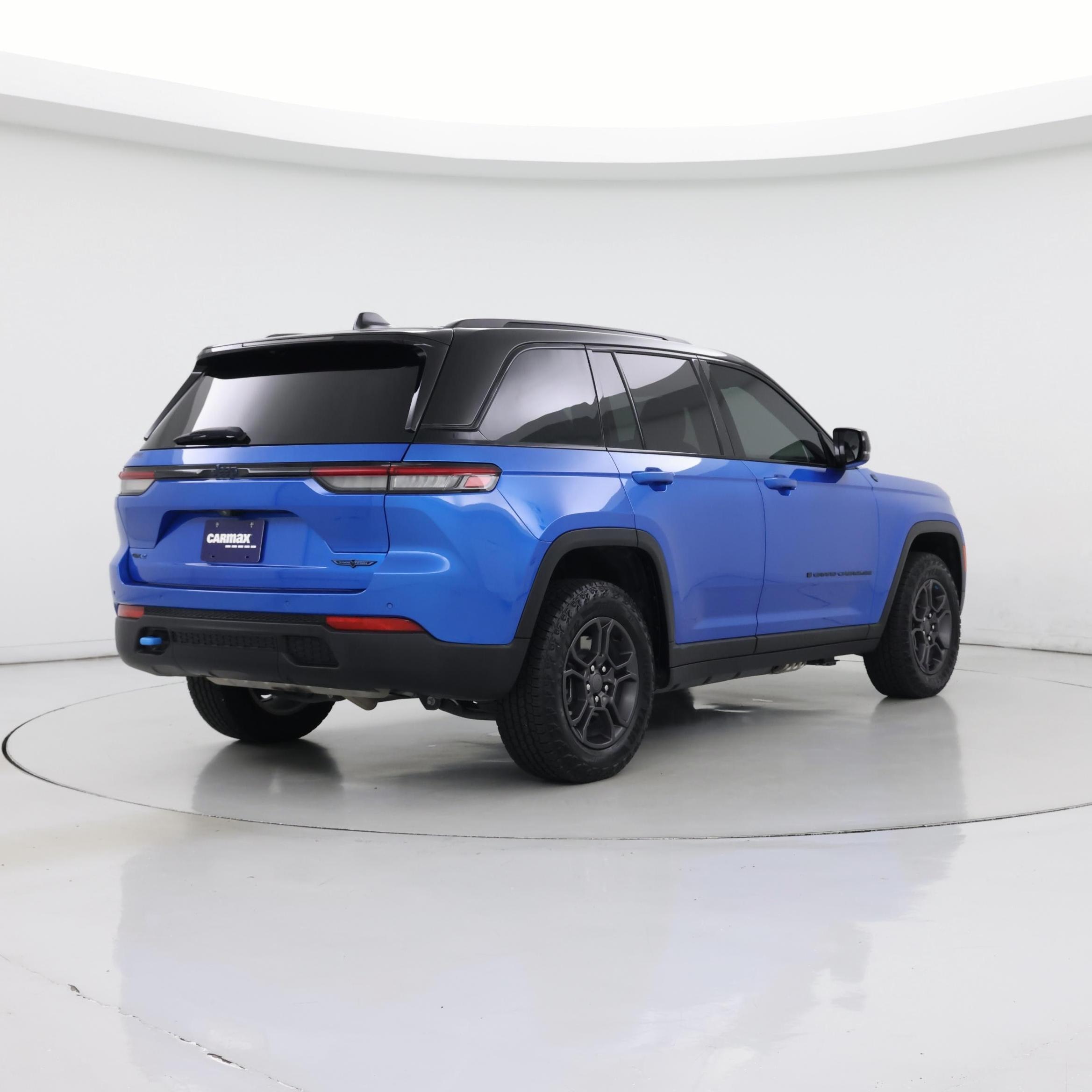 Thumbnail: 2024 Jeep Grand Cherokee - 8