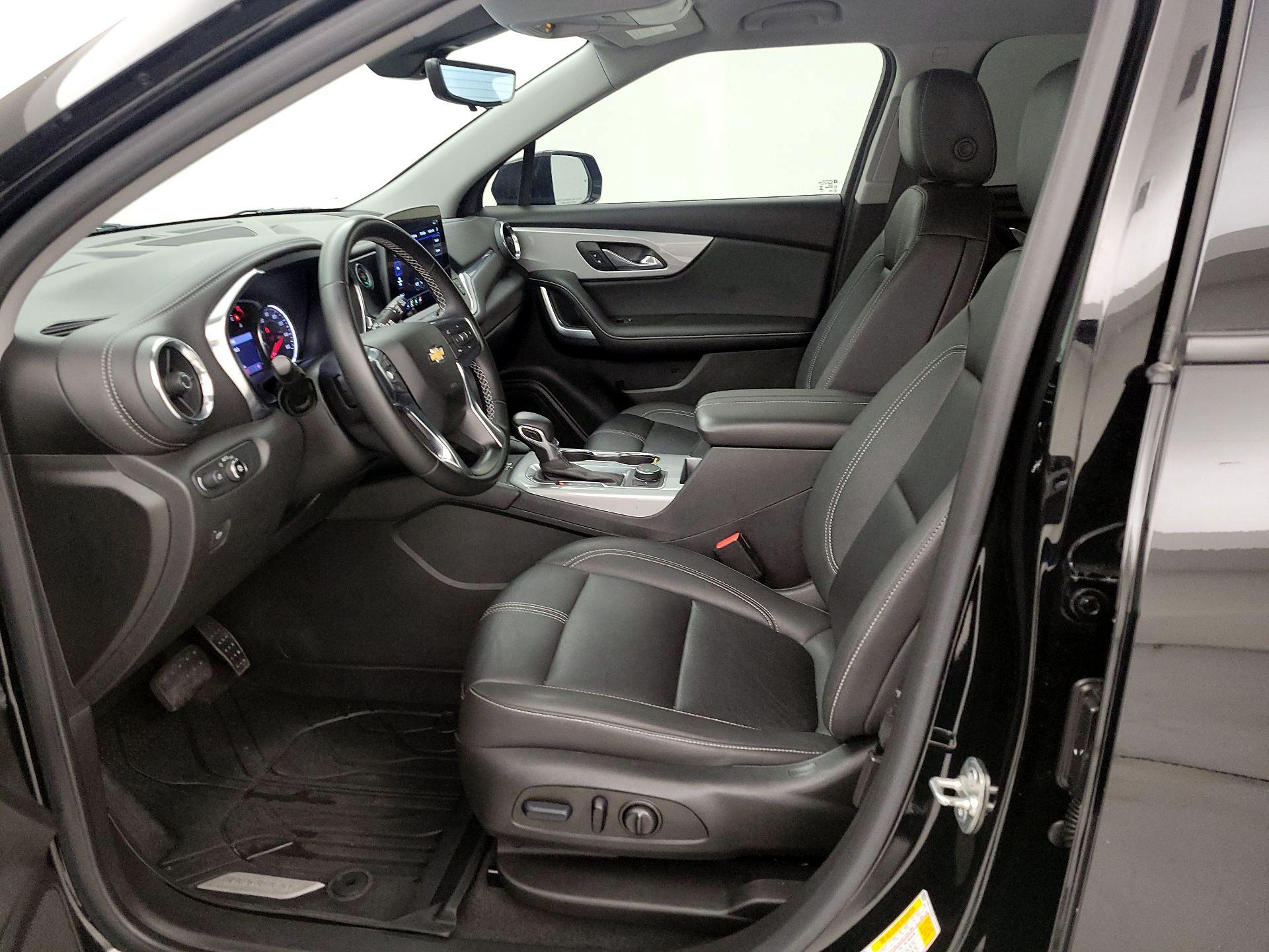 Thumbnail: 2023 Chevrolet Blazer - 11