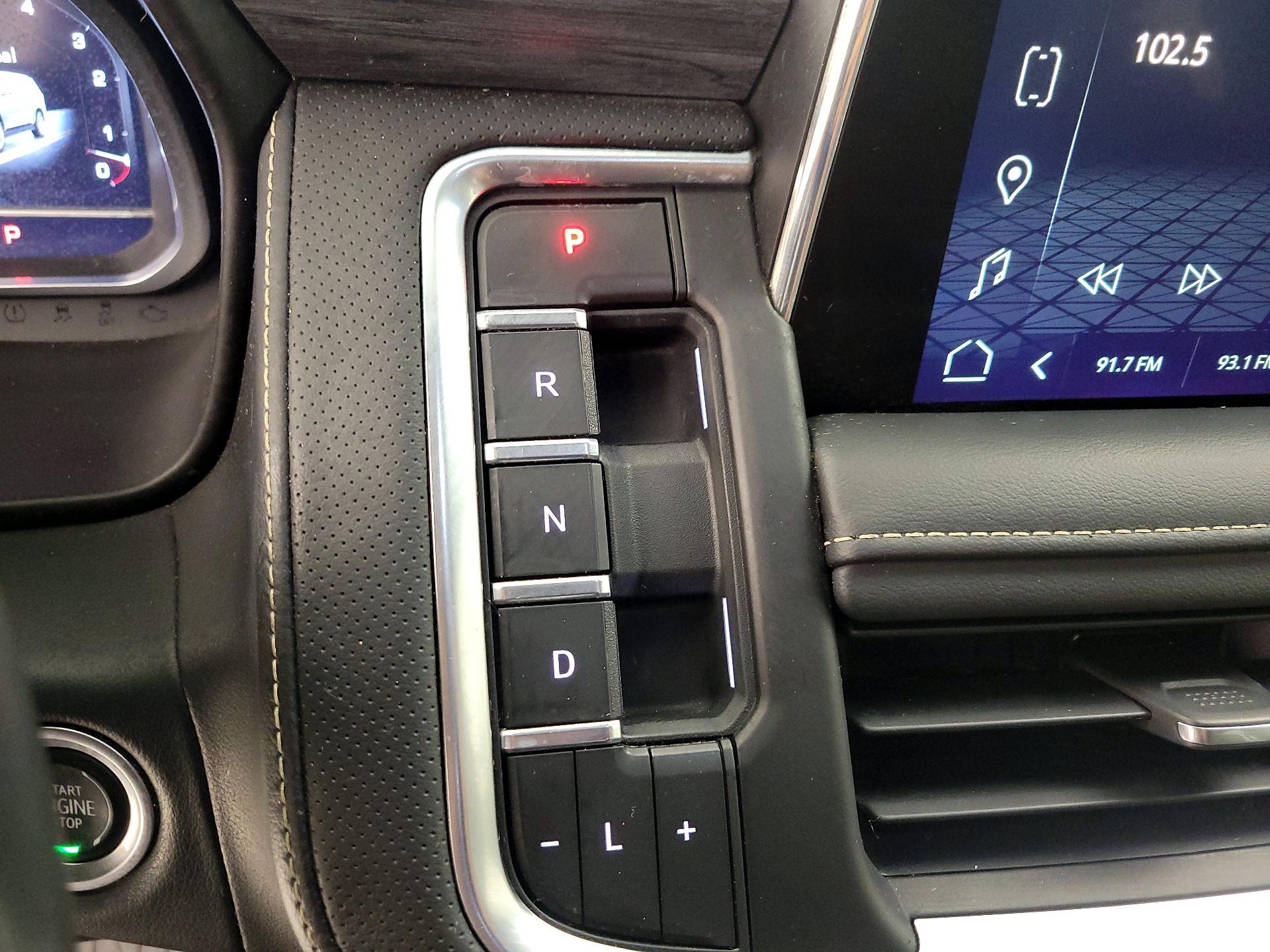 Thumbnail: 2022 GMC Yukon - 17