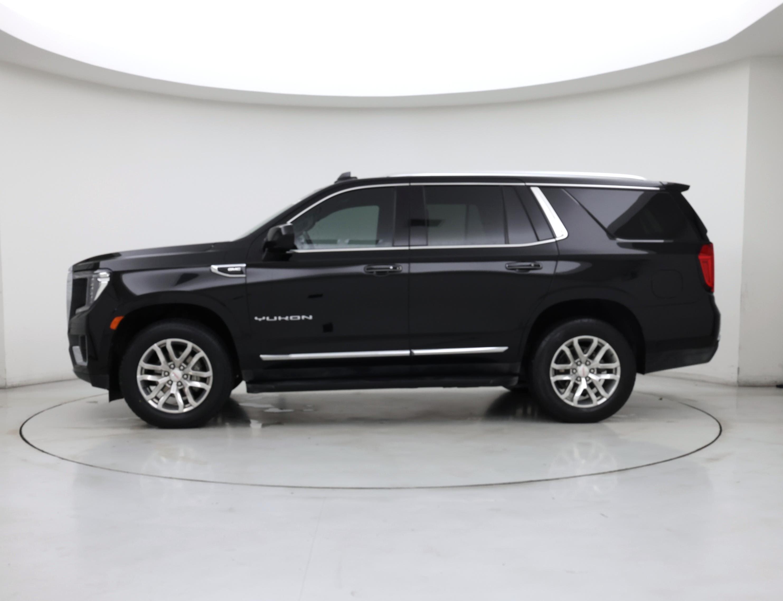 Thumbnail: 2022 GMC Yukon - 3