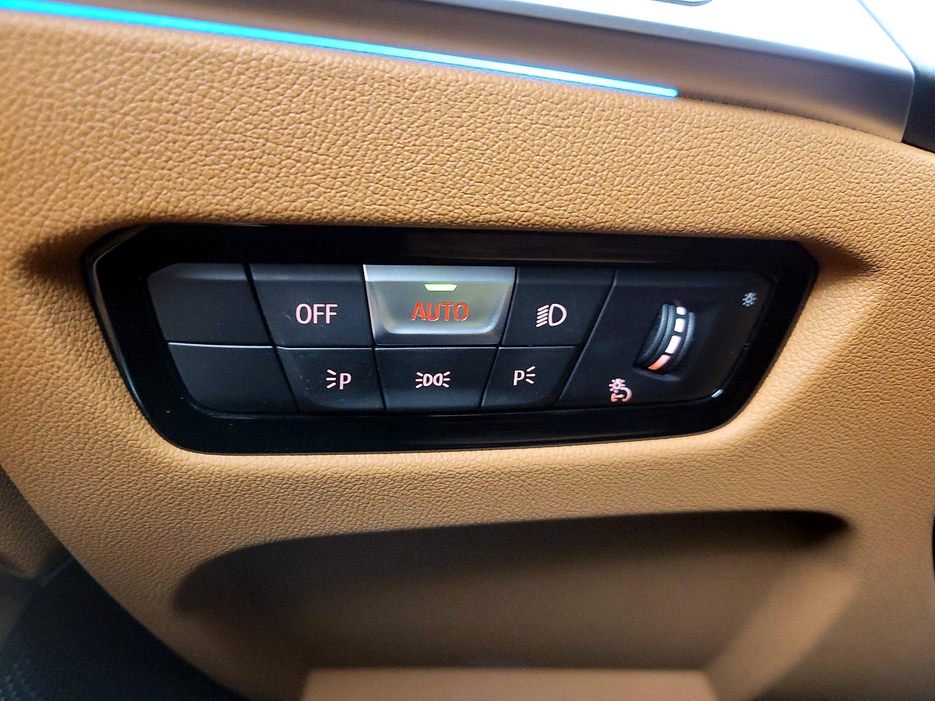 Thumbnail: 2023 BMW 3 Series - 13