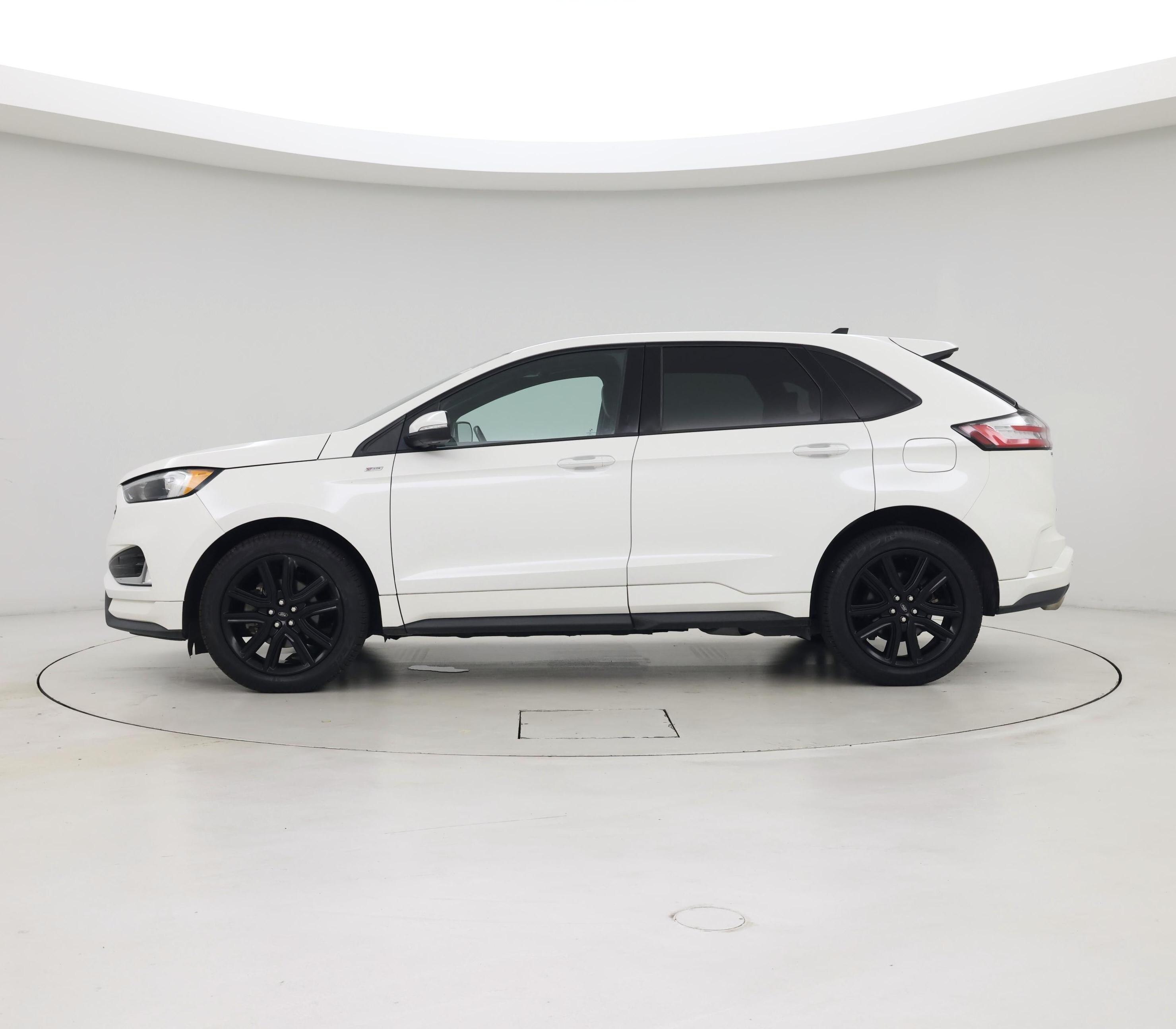 Thumbnail: 2020 Ford Edge - 3
