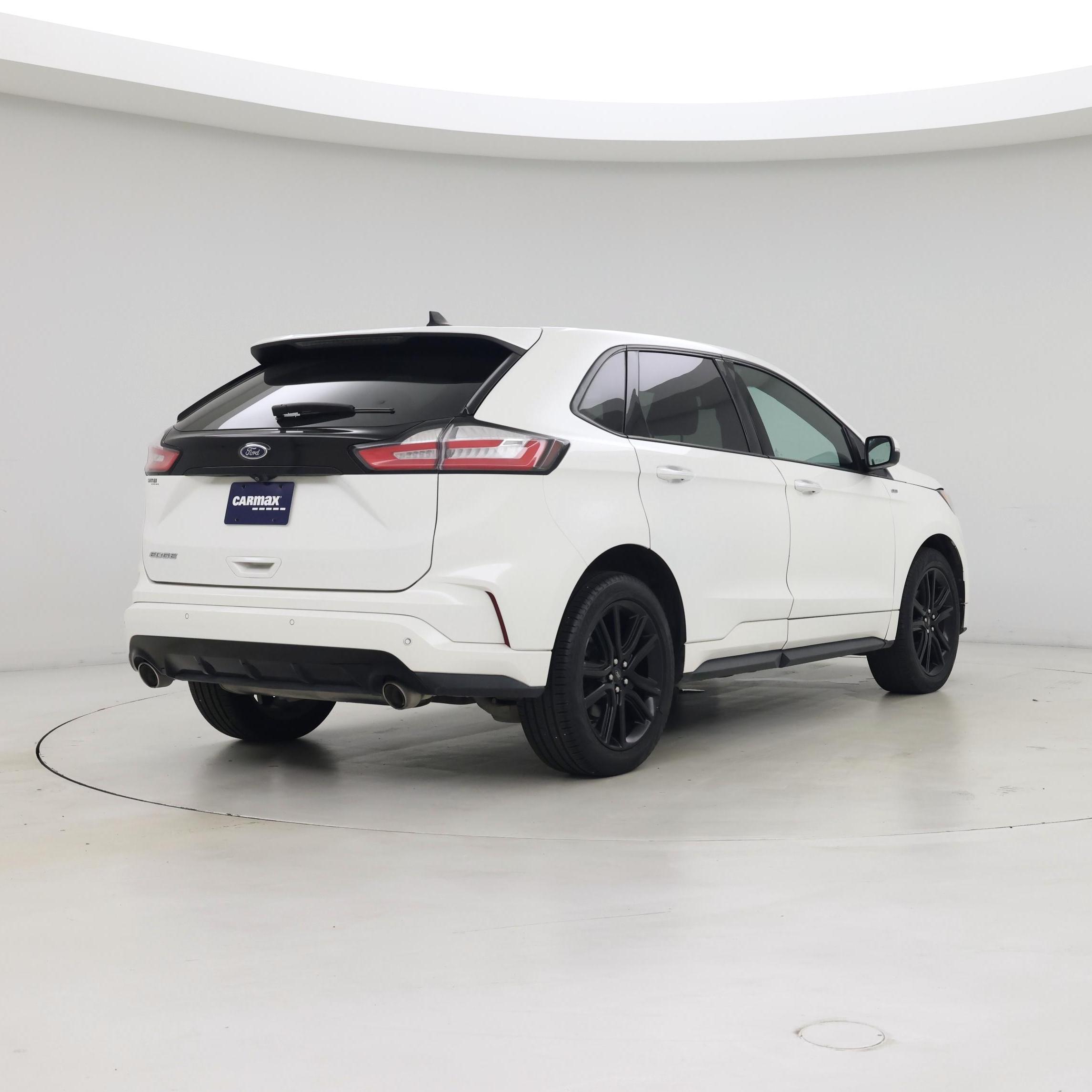 Thumbnail: 2020 Ford Edge - 8