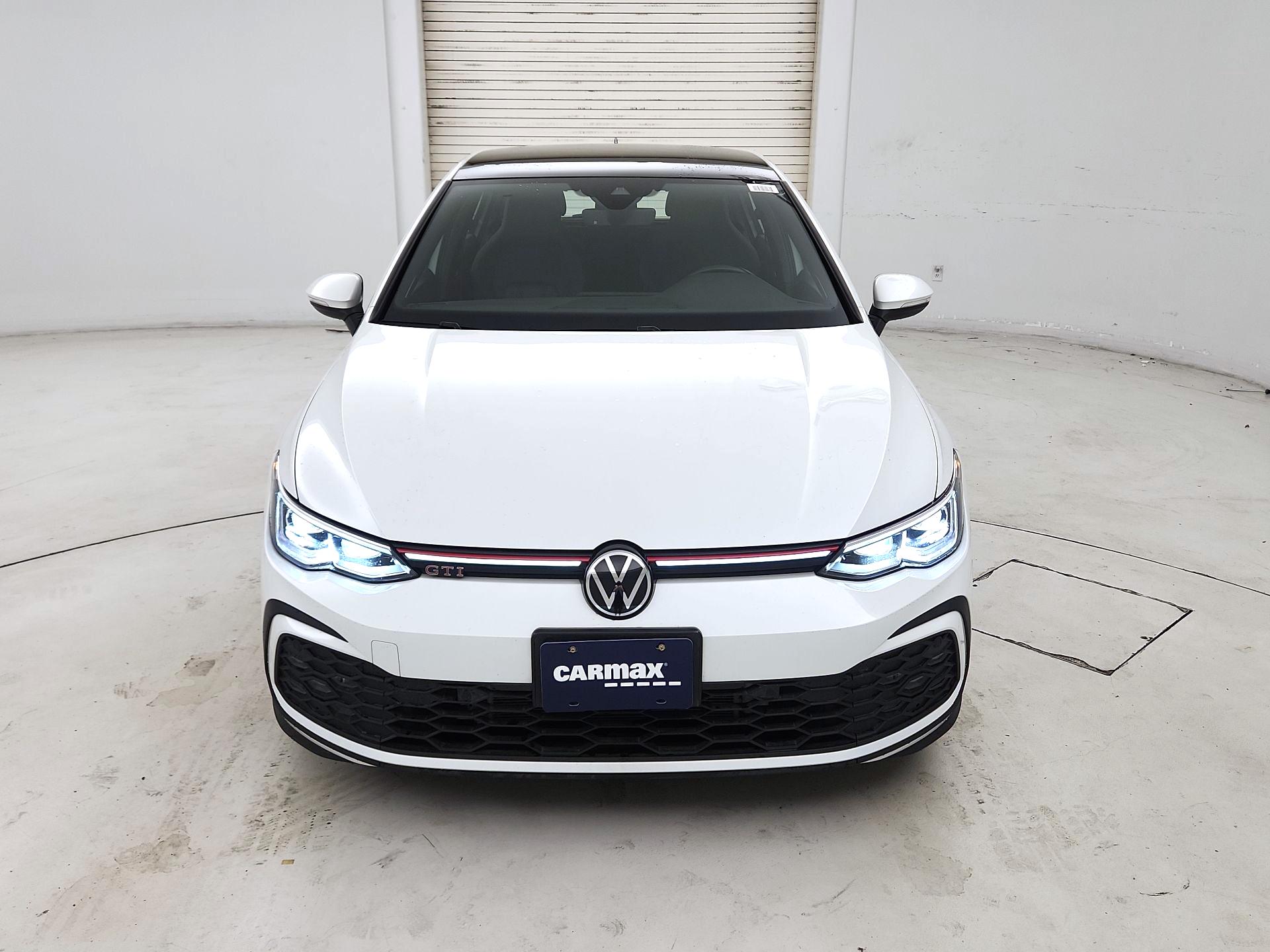 Thumbnail: 2022 Volkswagen Golf - 2