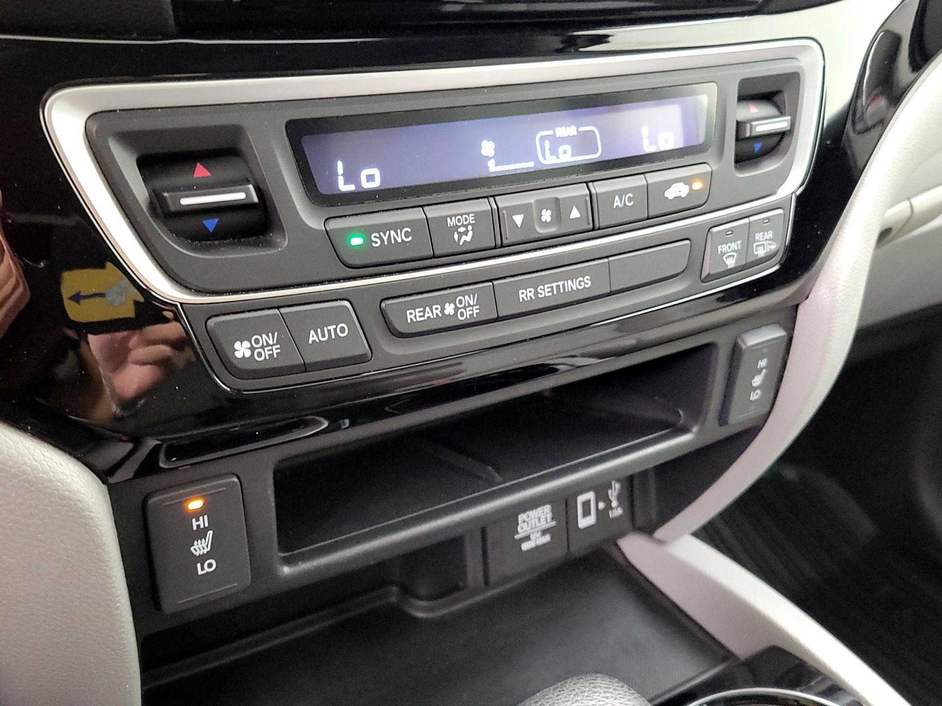 Thumbnail: 2019 Honda Ridgeline - 16