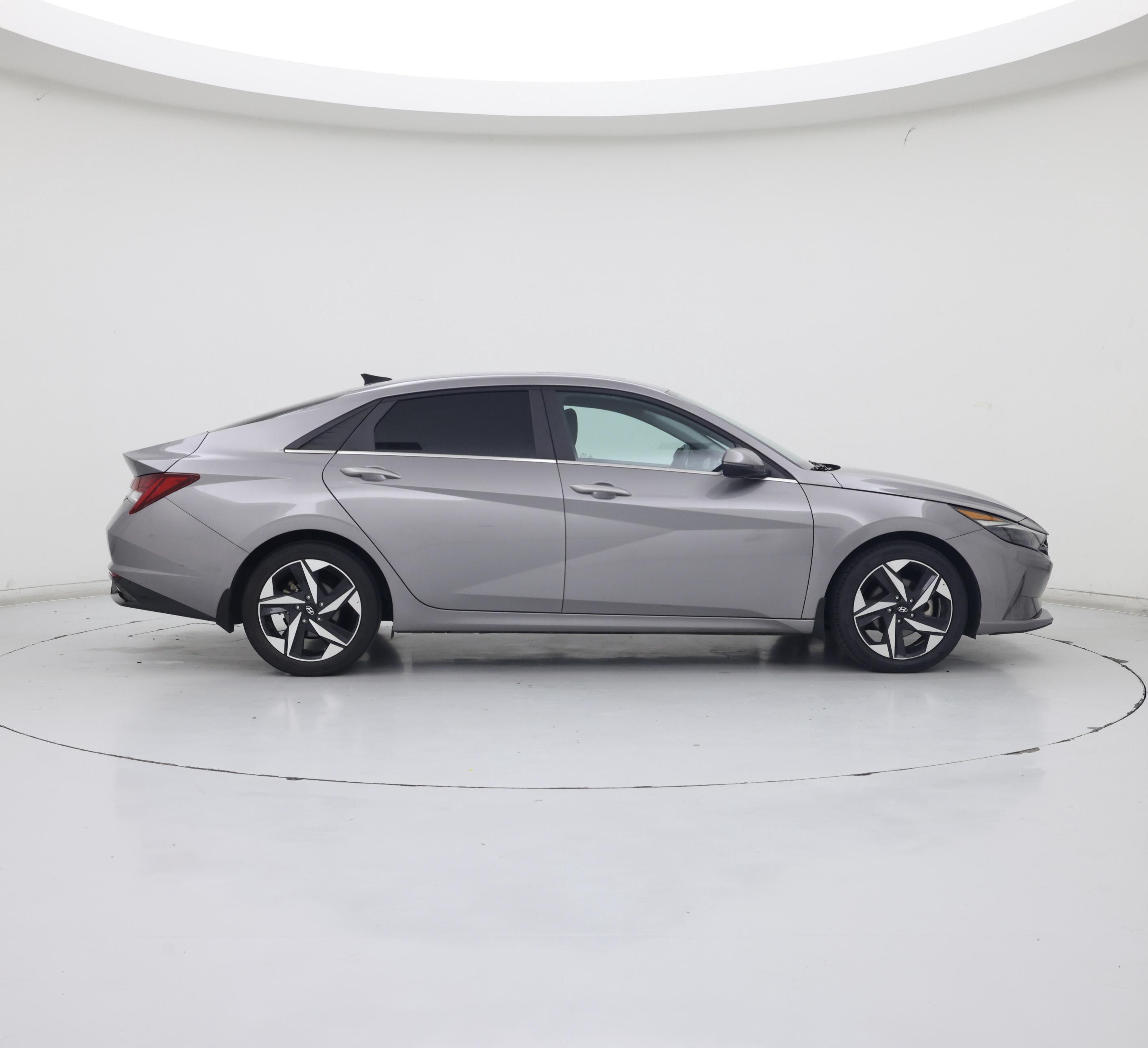 Thumbnail: 2023 Hyundai Elantra - 7