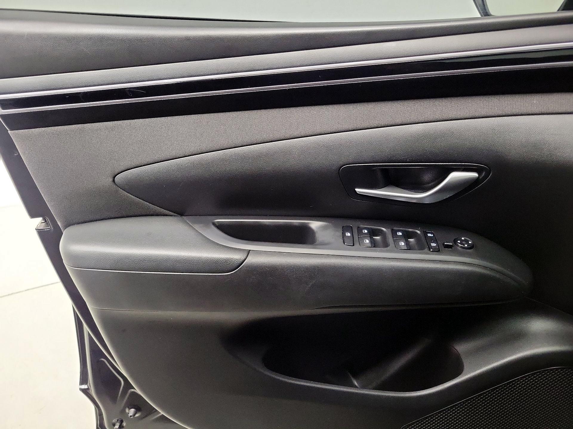 Thumbnail: 2023 Hyundai Tucson - 12