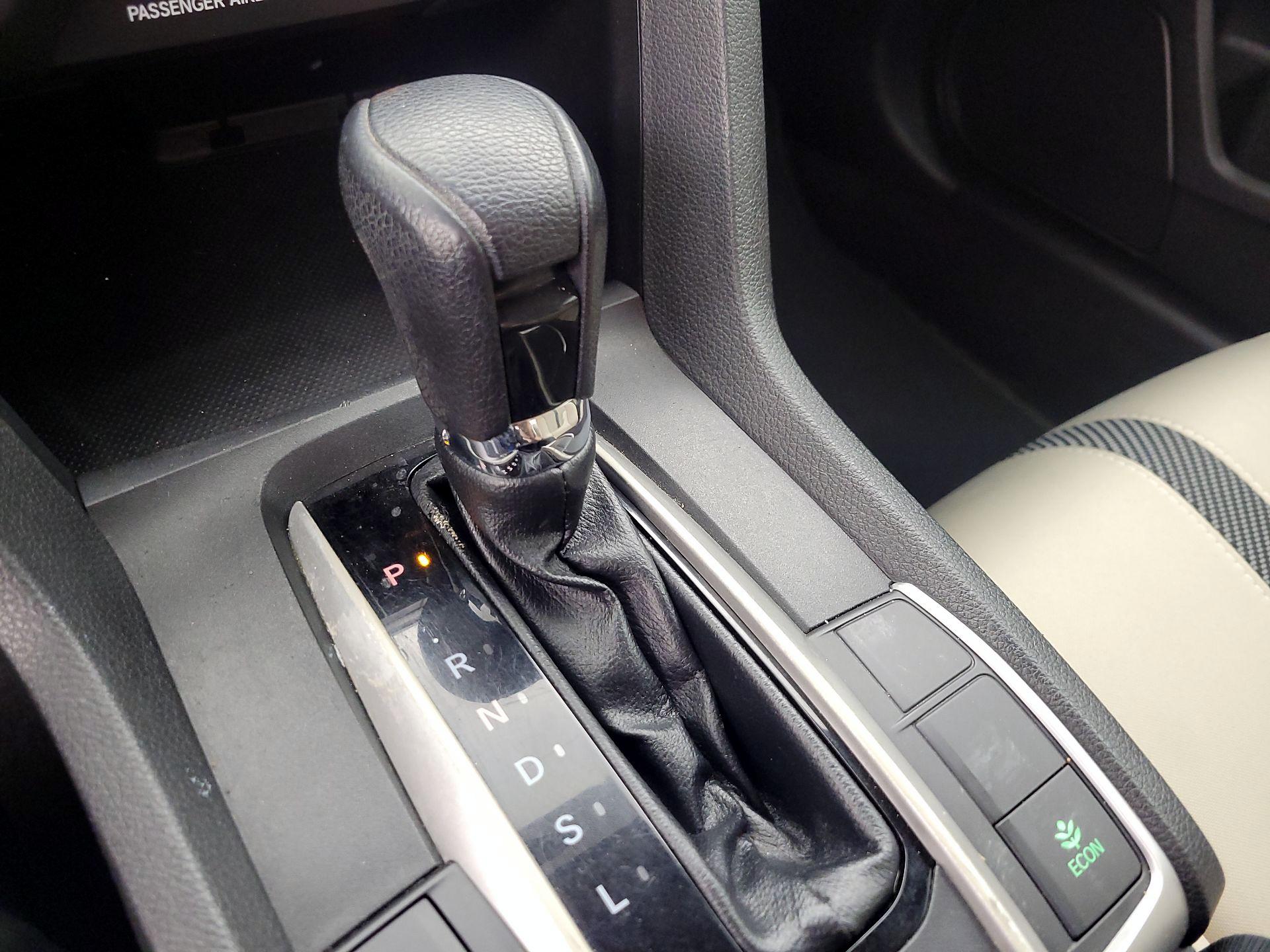 Thumbnail: 2016 Honda Civic - 17