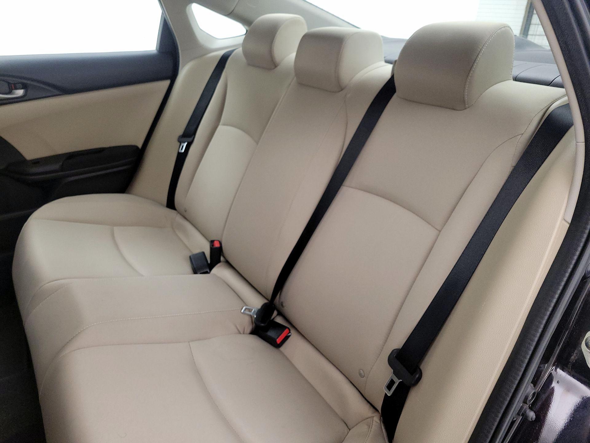 Thumbnail: 2016 Honda Civic - 19