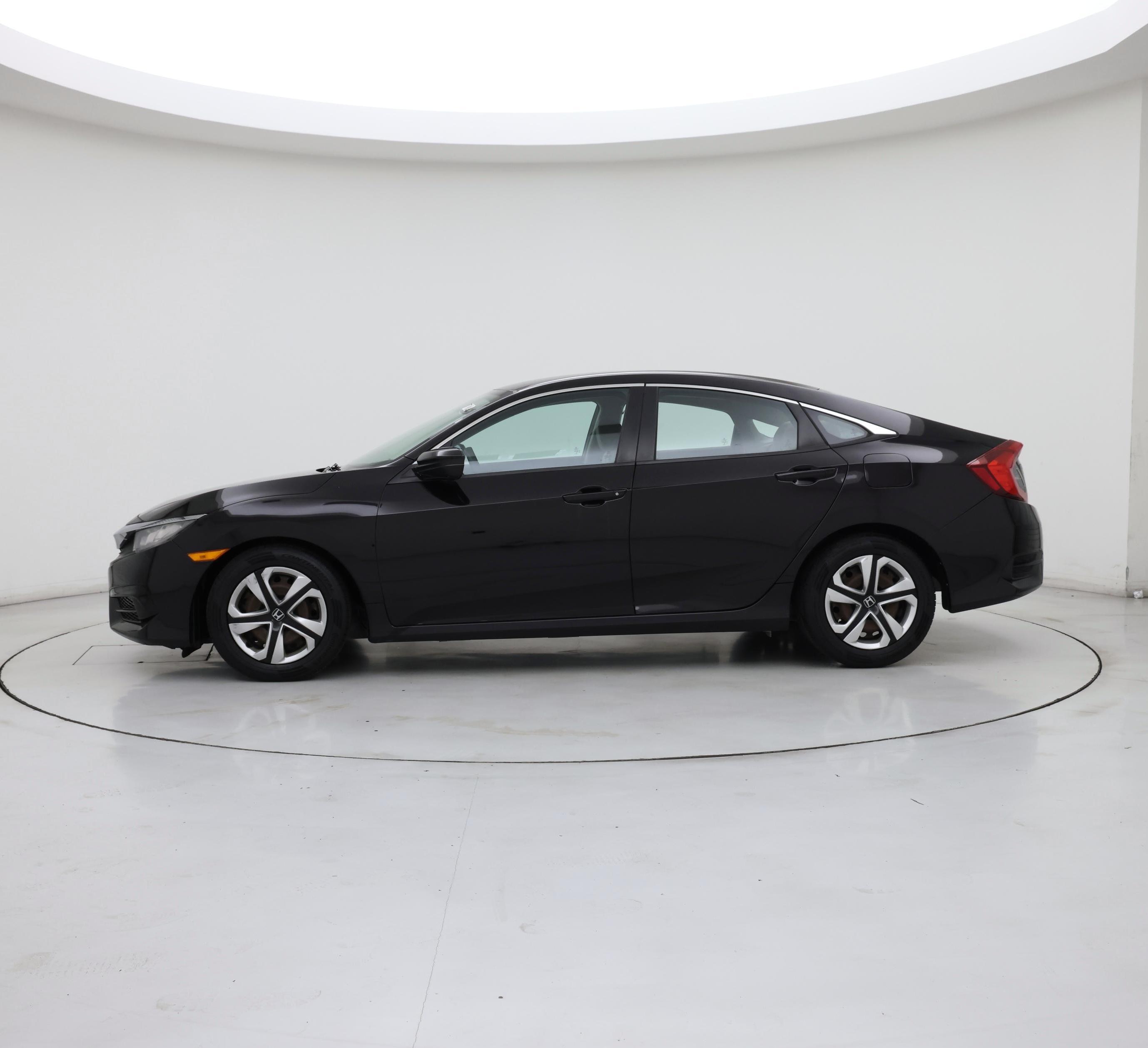 Thumbnail: 2016 Honda Civic - 3