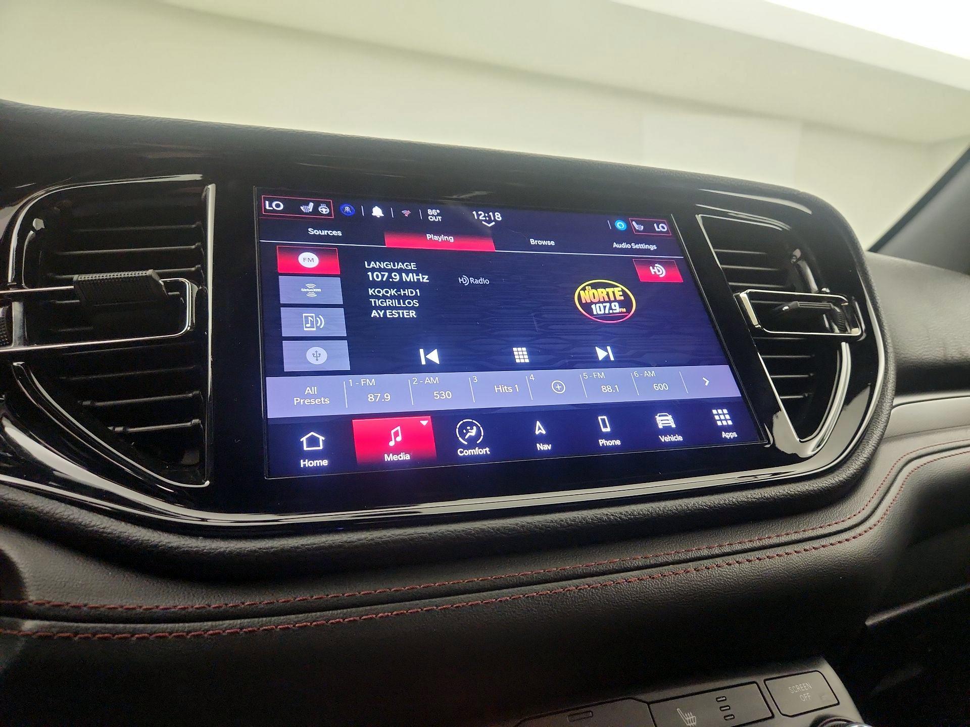 Thumbnail: 2022 Dodge Durango - 13