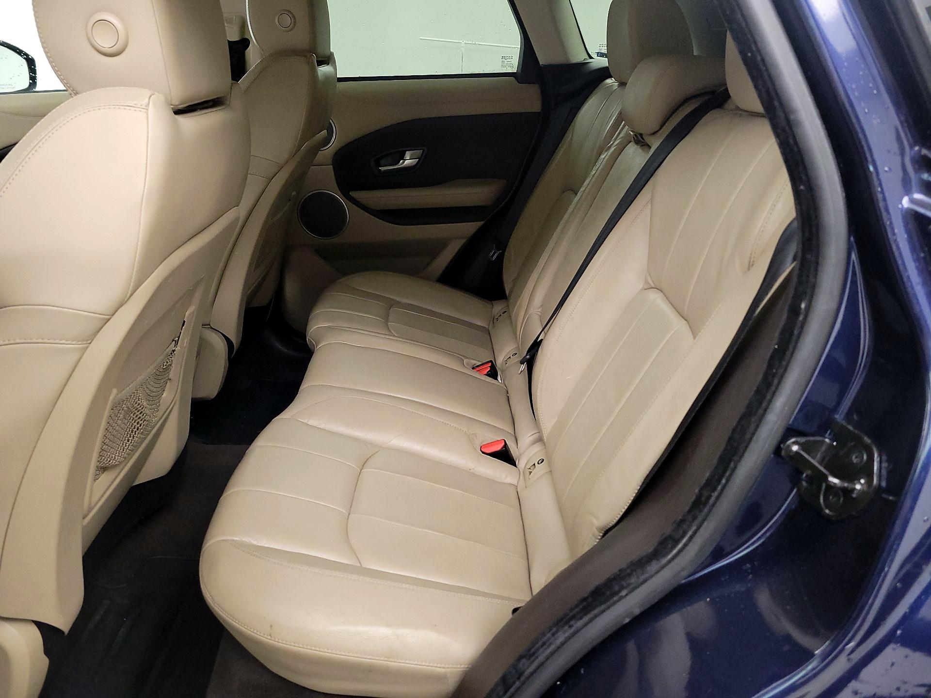 Thumbnail: 2016 Land Rover Range Rover Evoque - 19