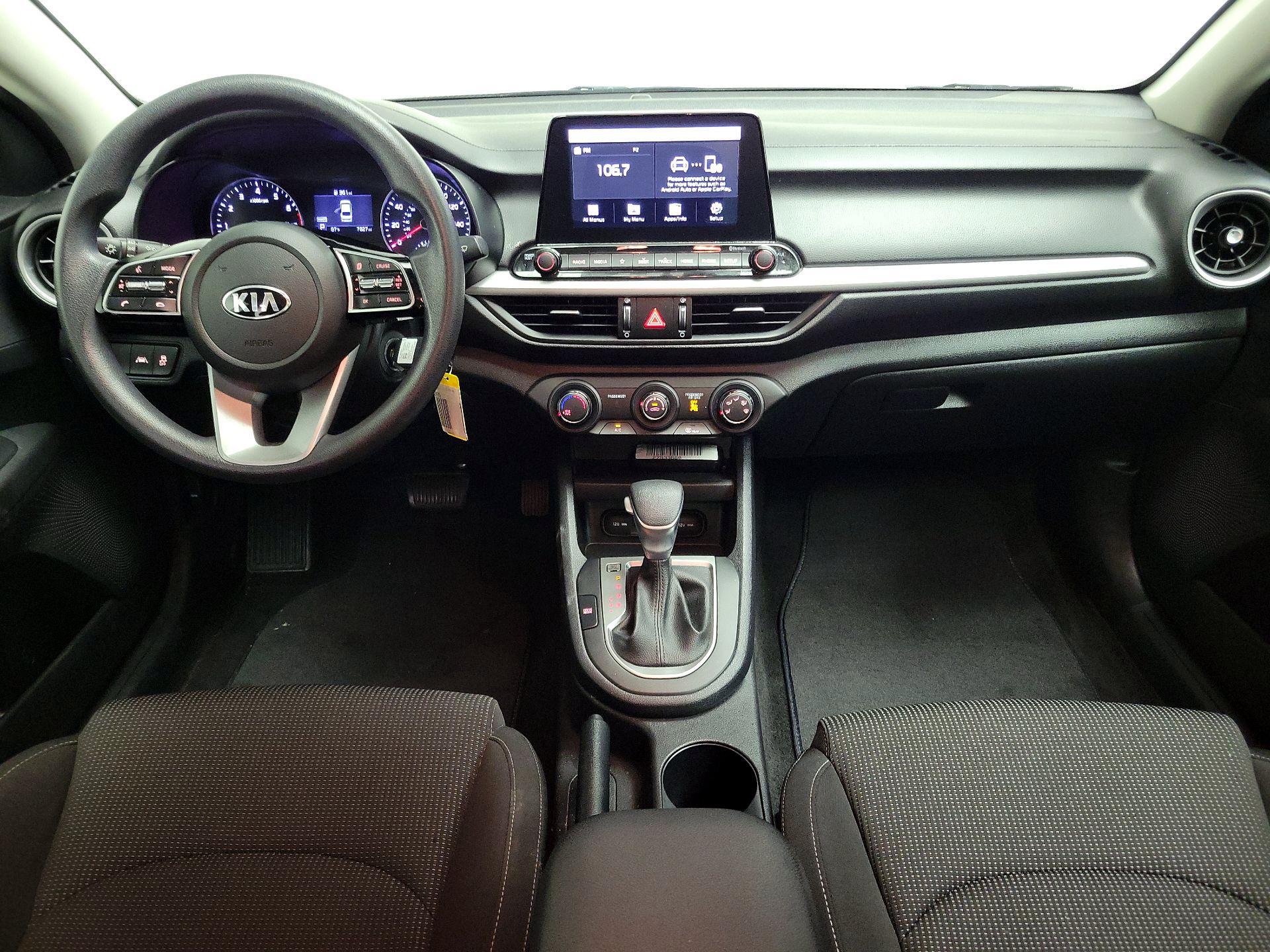 Thumbnail: 2021 Kia Forte - 9