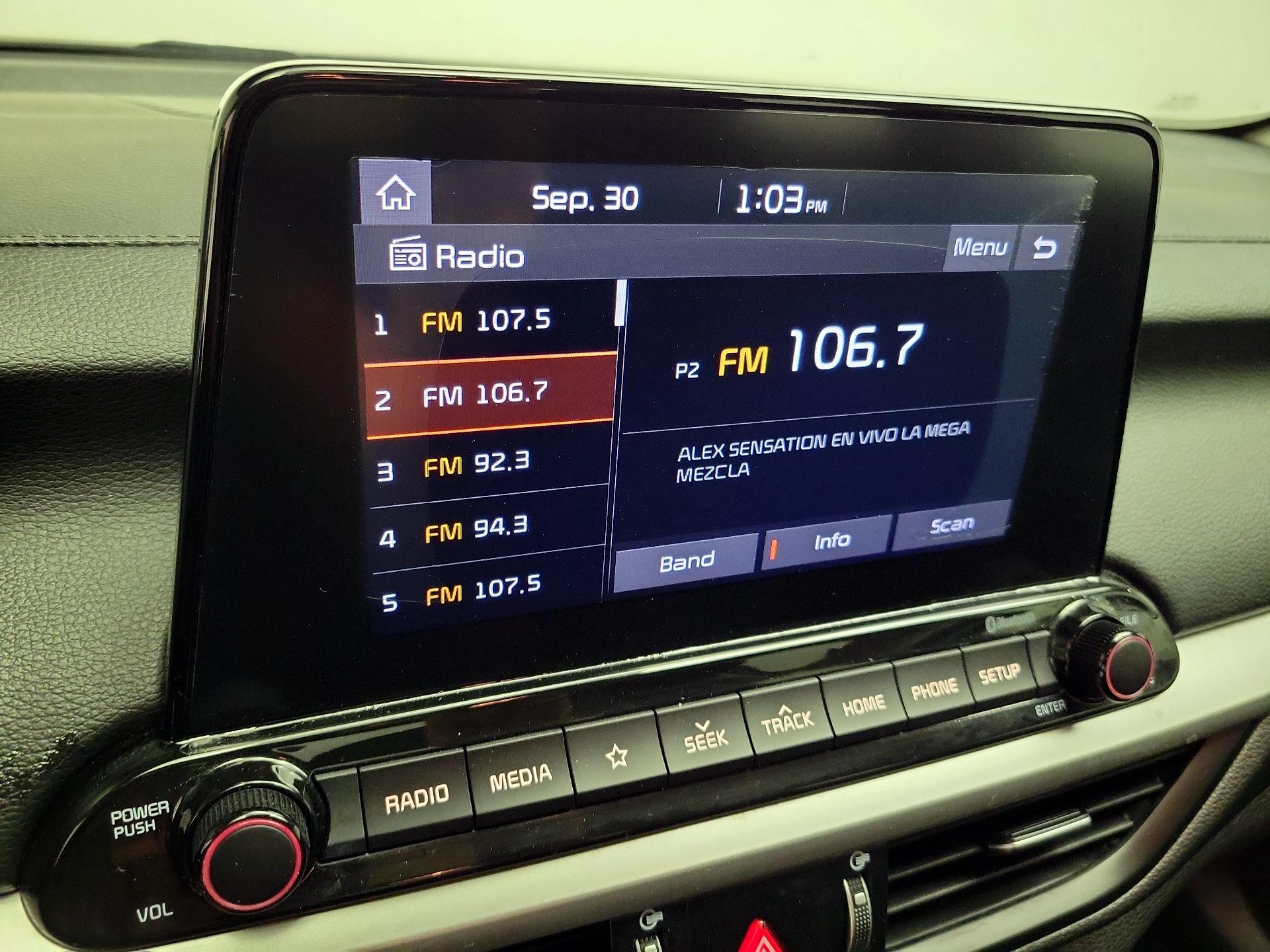Thumbnail: 2021 Kia Forte - 16