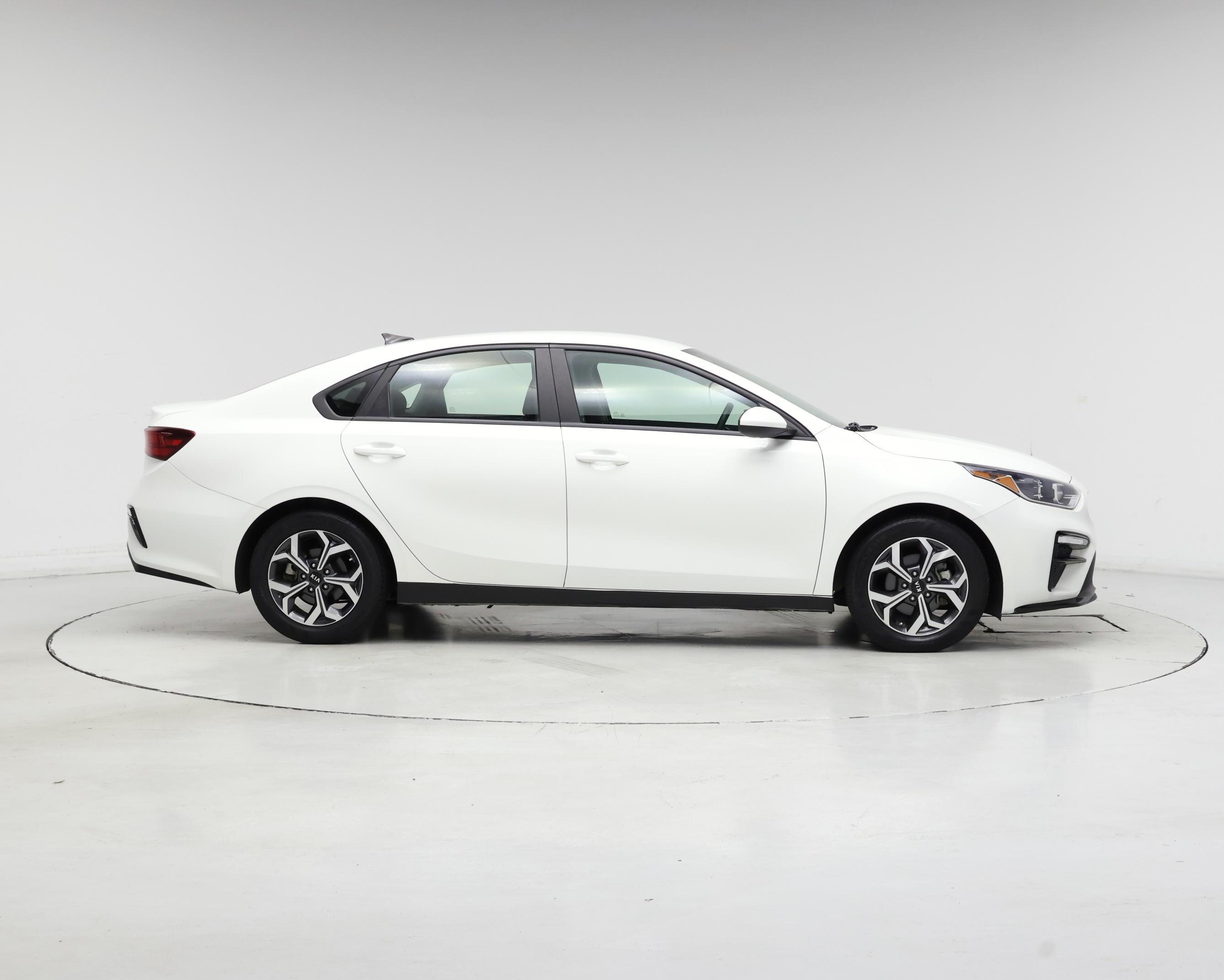 Thumbnail: 2021 Kia Forte - 7