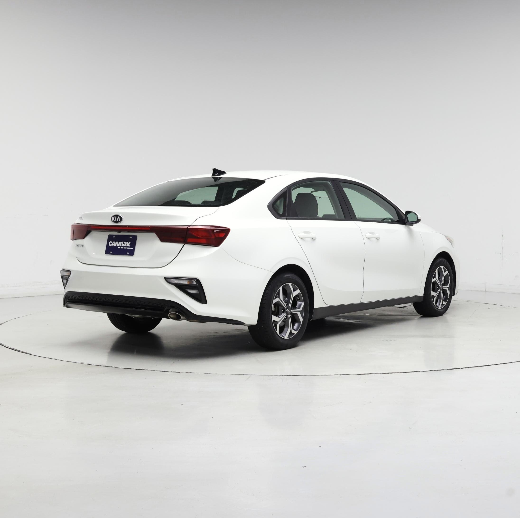 Thumbnail: 2021 Kia Forte - 8
