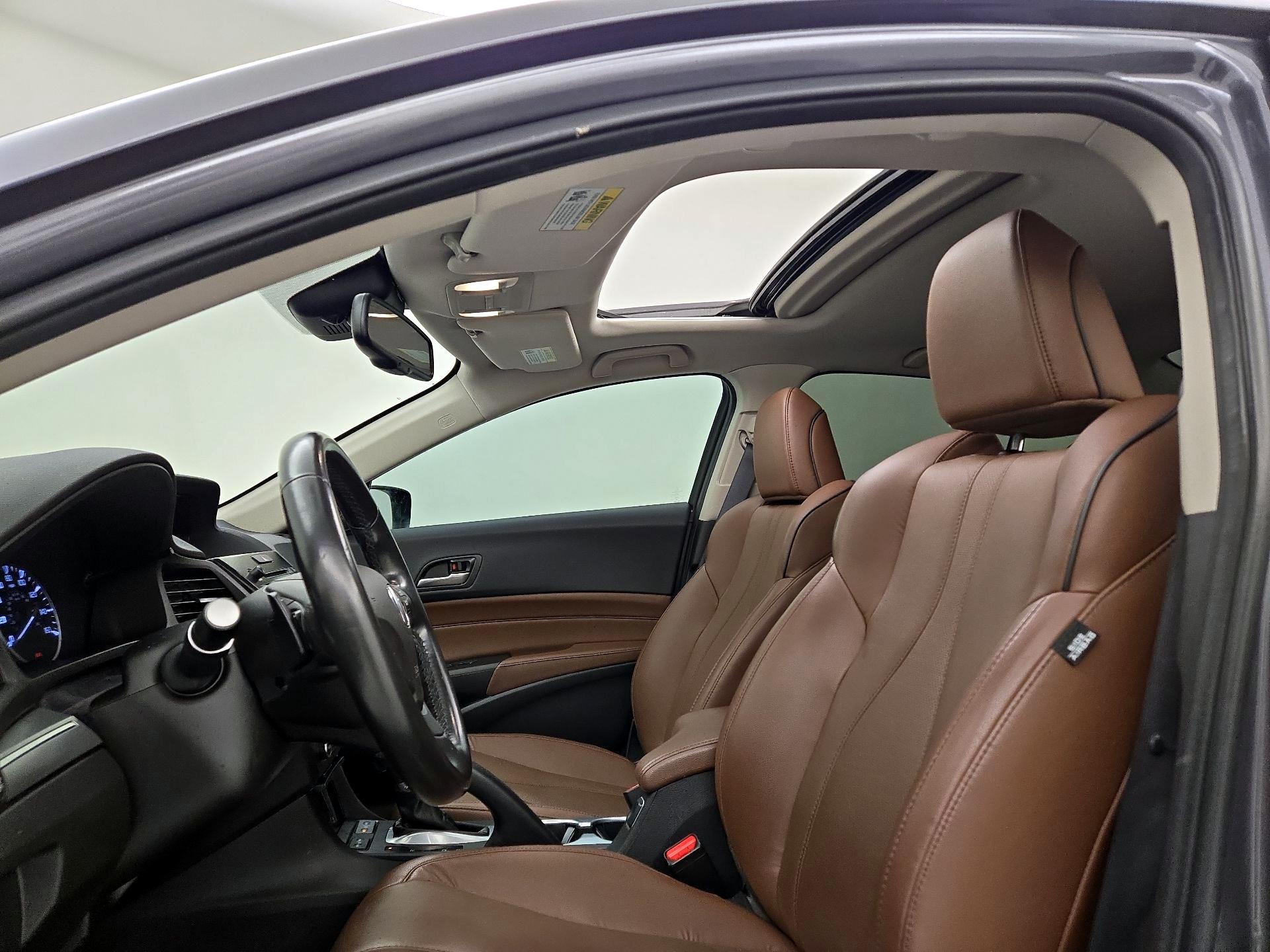 Thumbnail: 2020 Acura ILX - 19