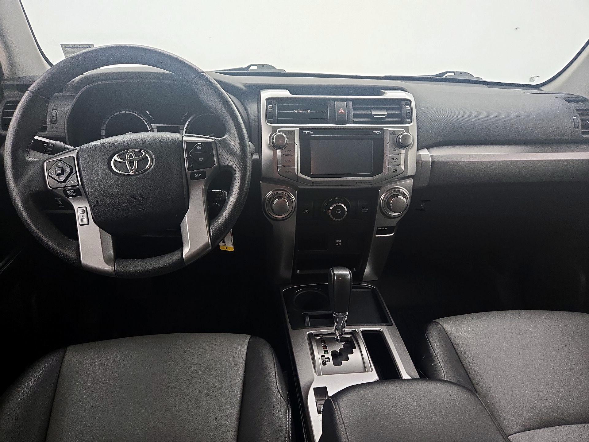 Thumbnail: 2017 Toyota 4Runner - 9