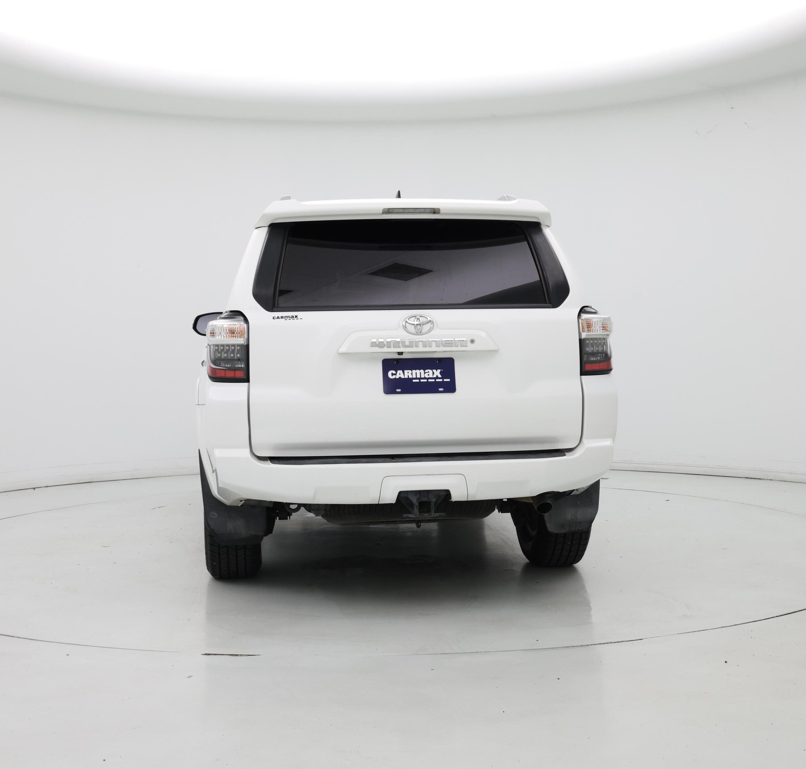 Thumbnail: 2017 Toyota 4Runner - 6