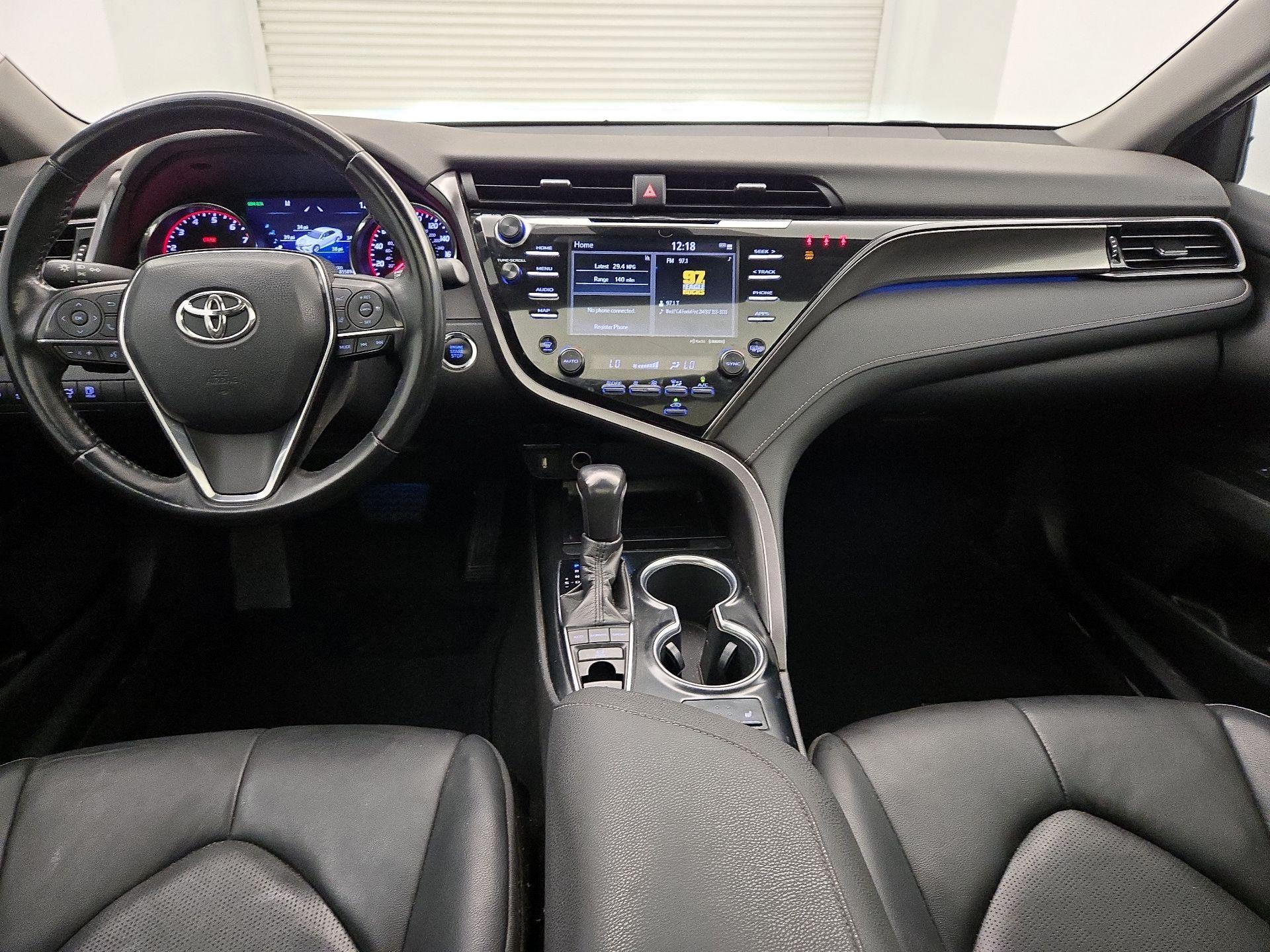 Thumbnail: 2020 Toyota Camry - 9