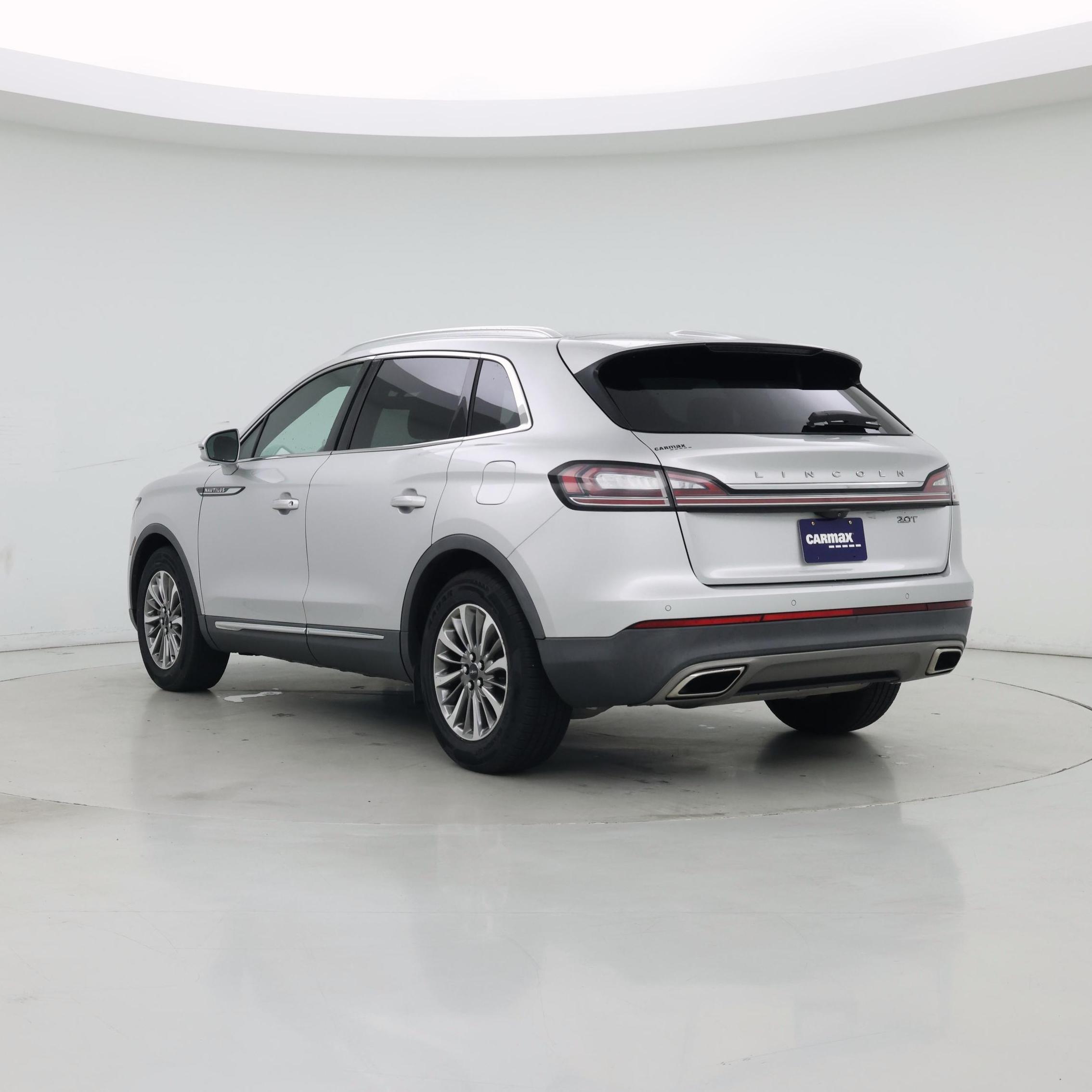 Thumbnail: 2019 Lincoln Nautilus - 2