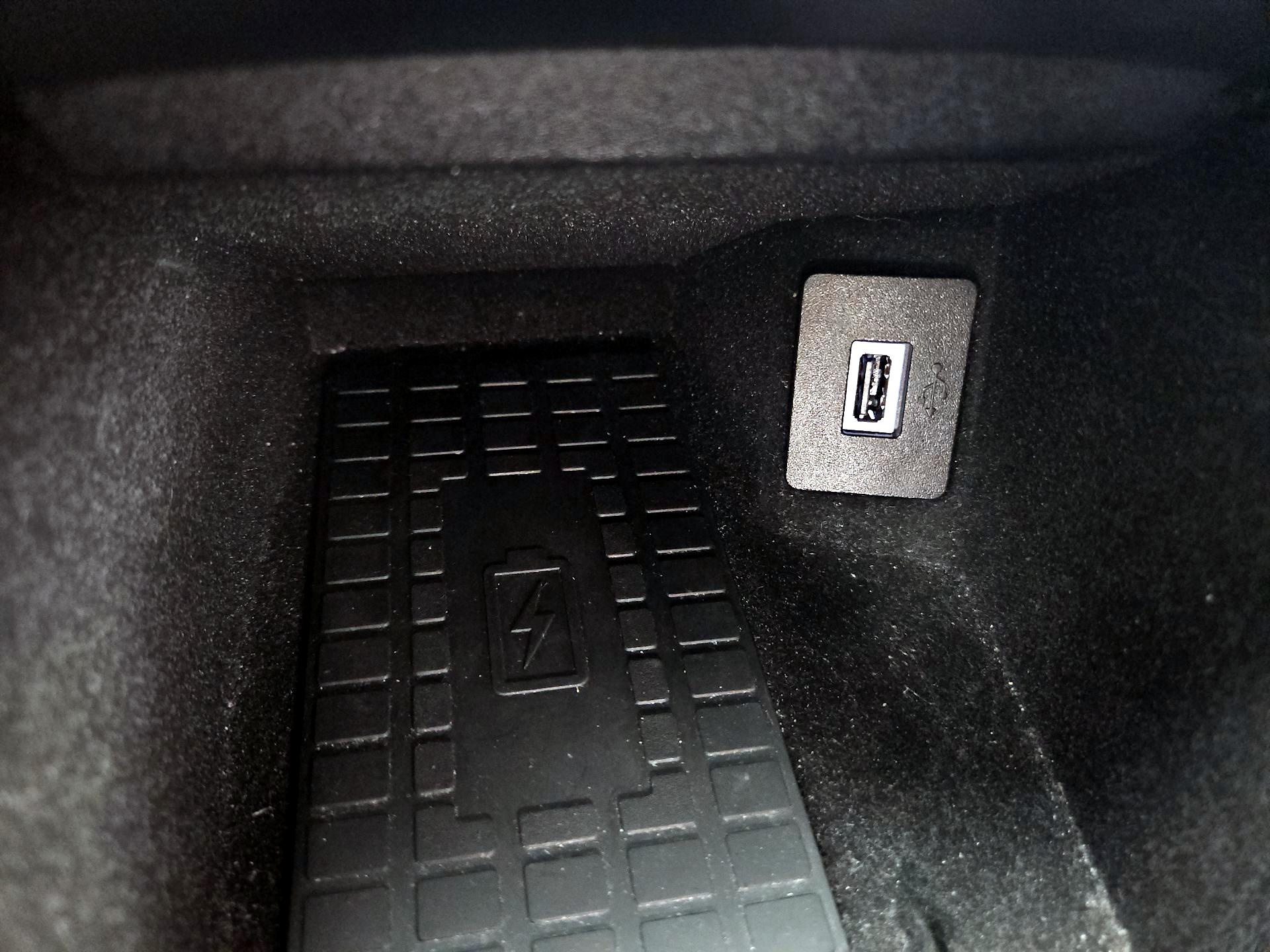 Thumbnail: 2019 Lincoln Nautilus - 19