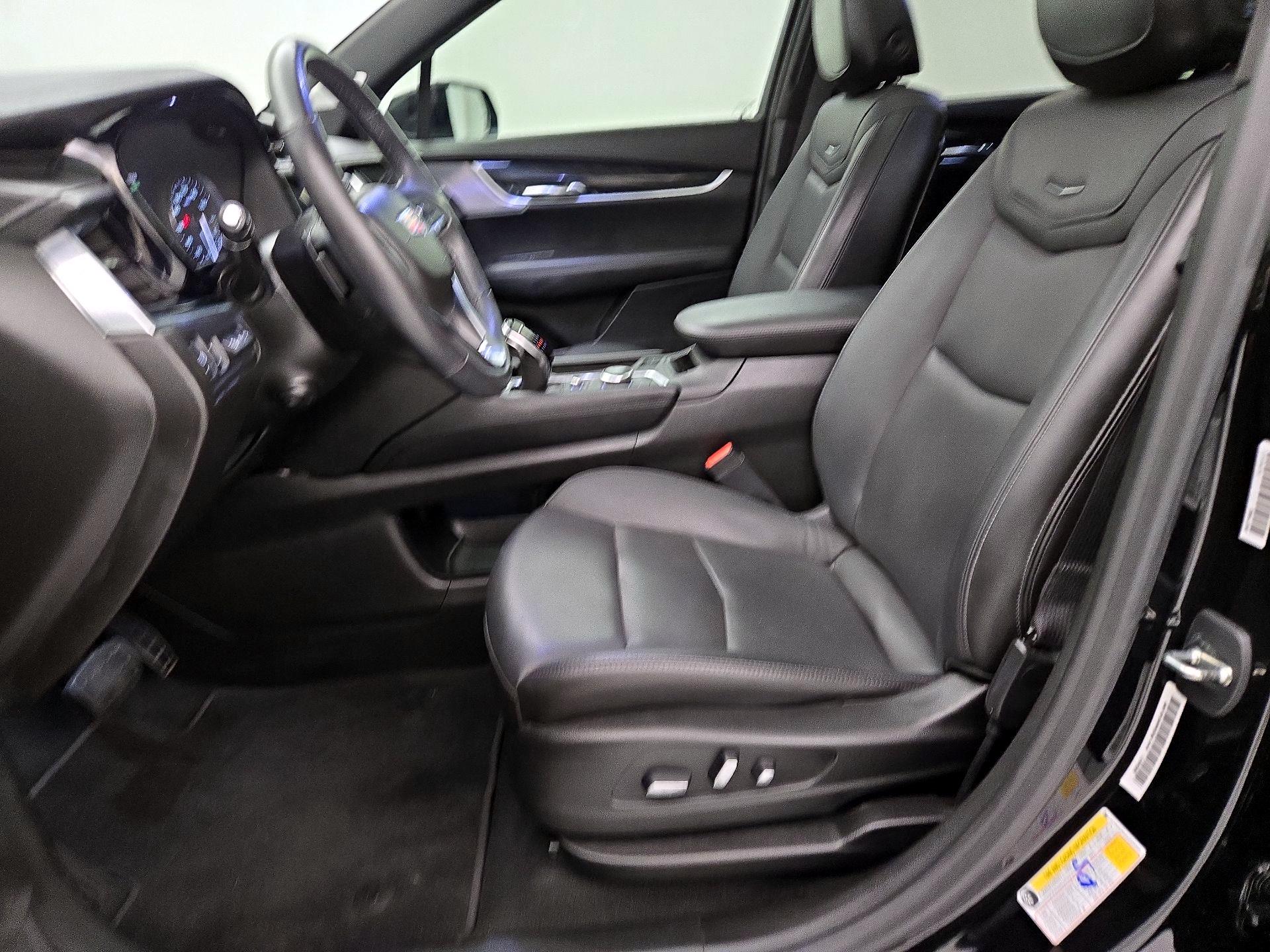 Thumbnail: 2020 Cadillac XT6 - 11