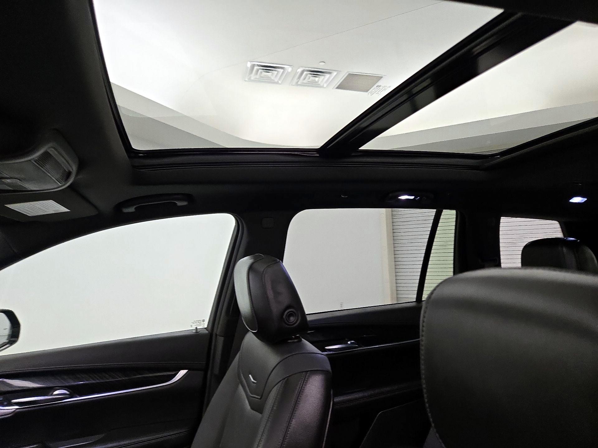 Thumbnail: 2020 Cadillac XT6 - 19