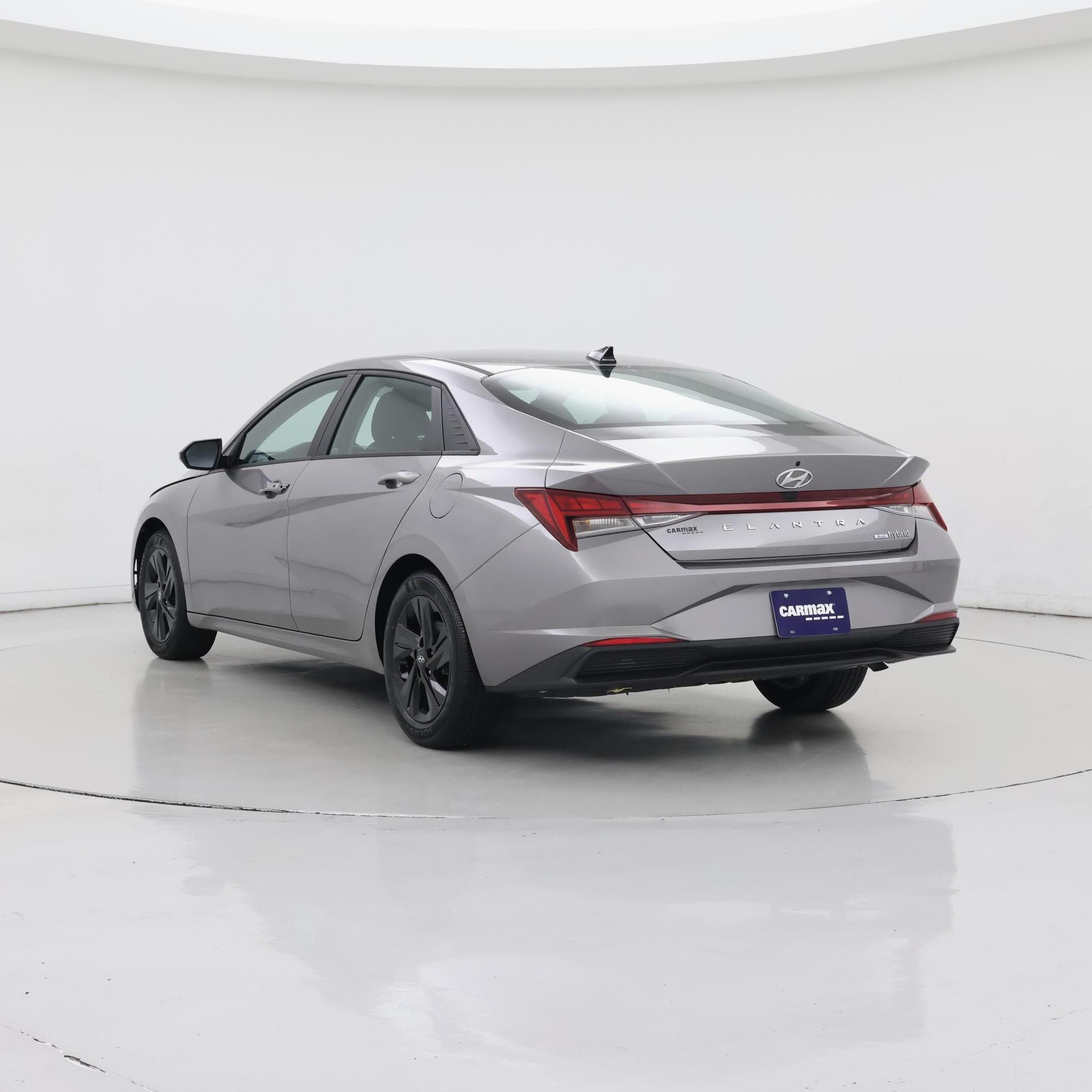 Thumbnail: 2023 Hyundai Elantra - 2