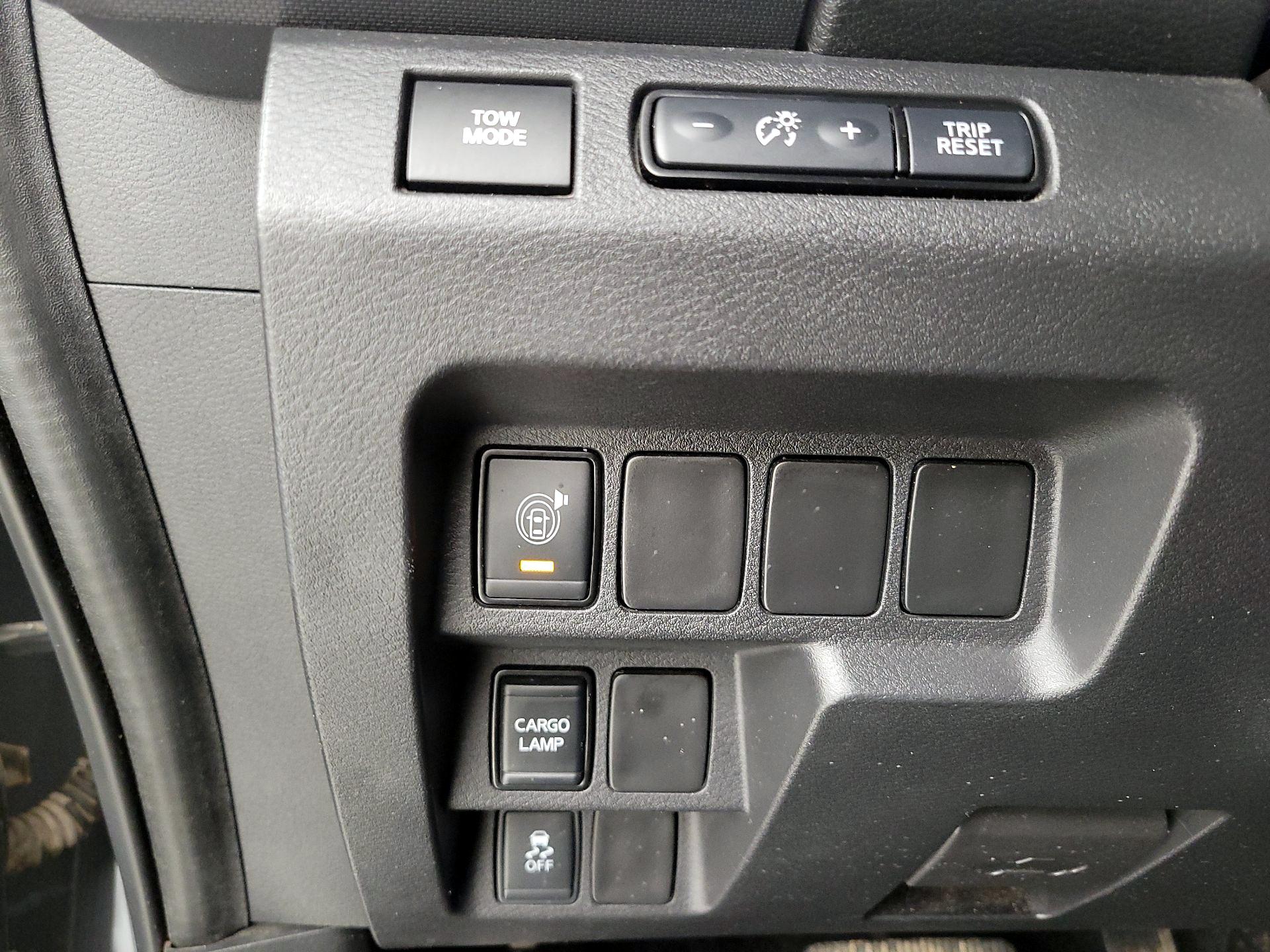 Thumbnail: 2022 Nissan Frontier - 13