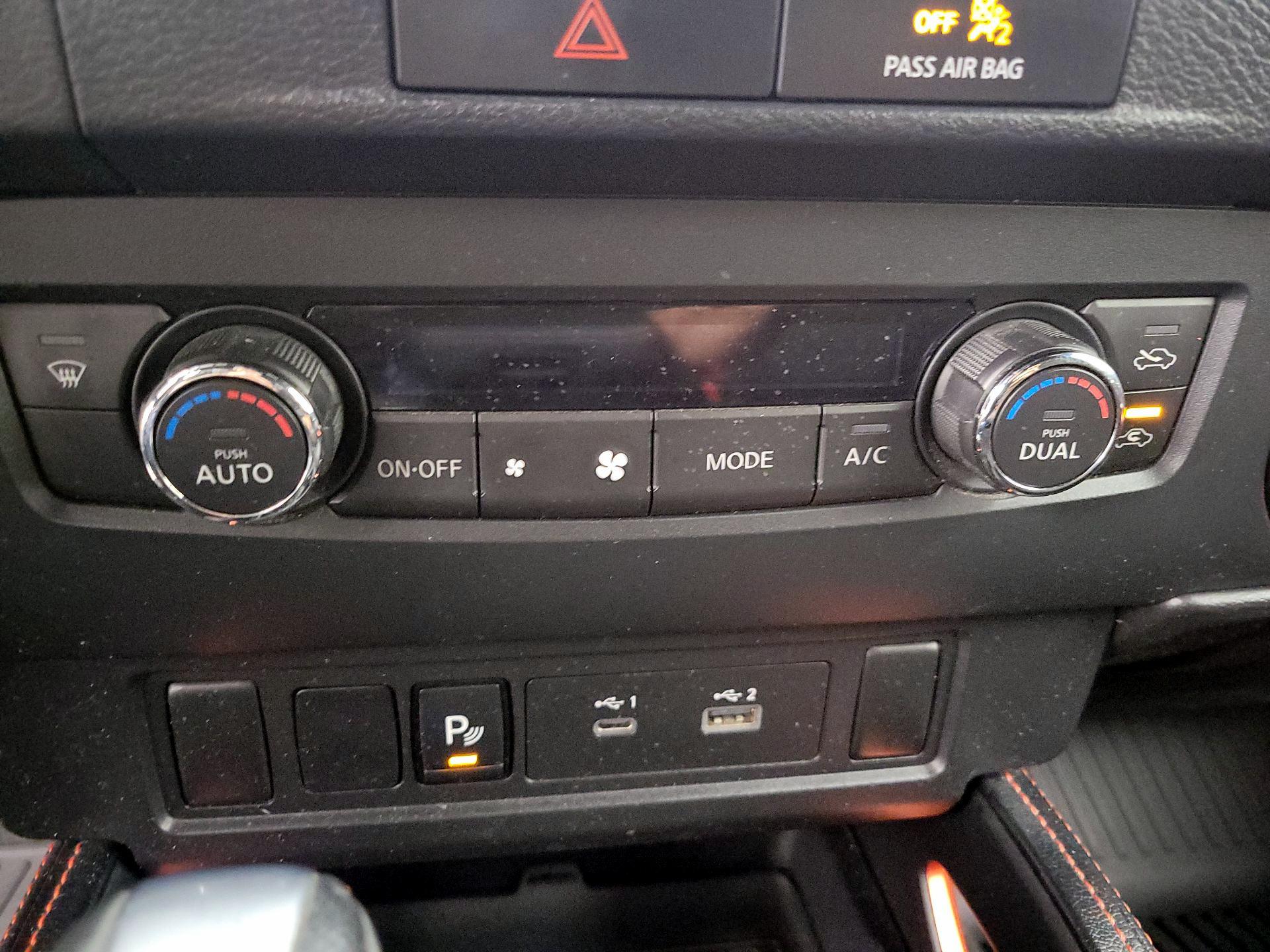 Thumbnail: 2022 Nissan Frontier - 17