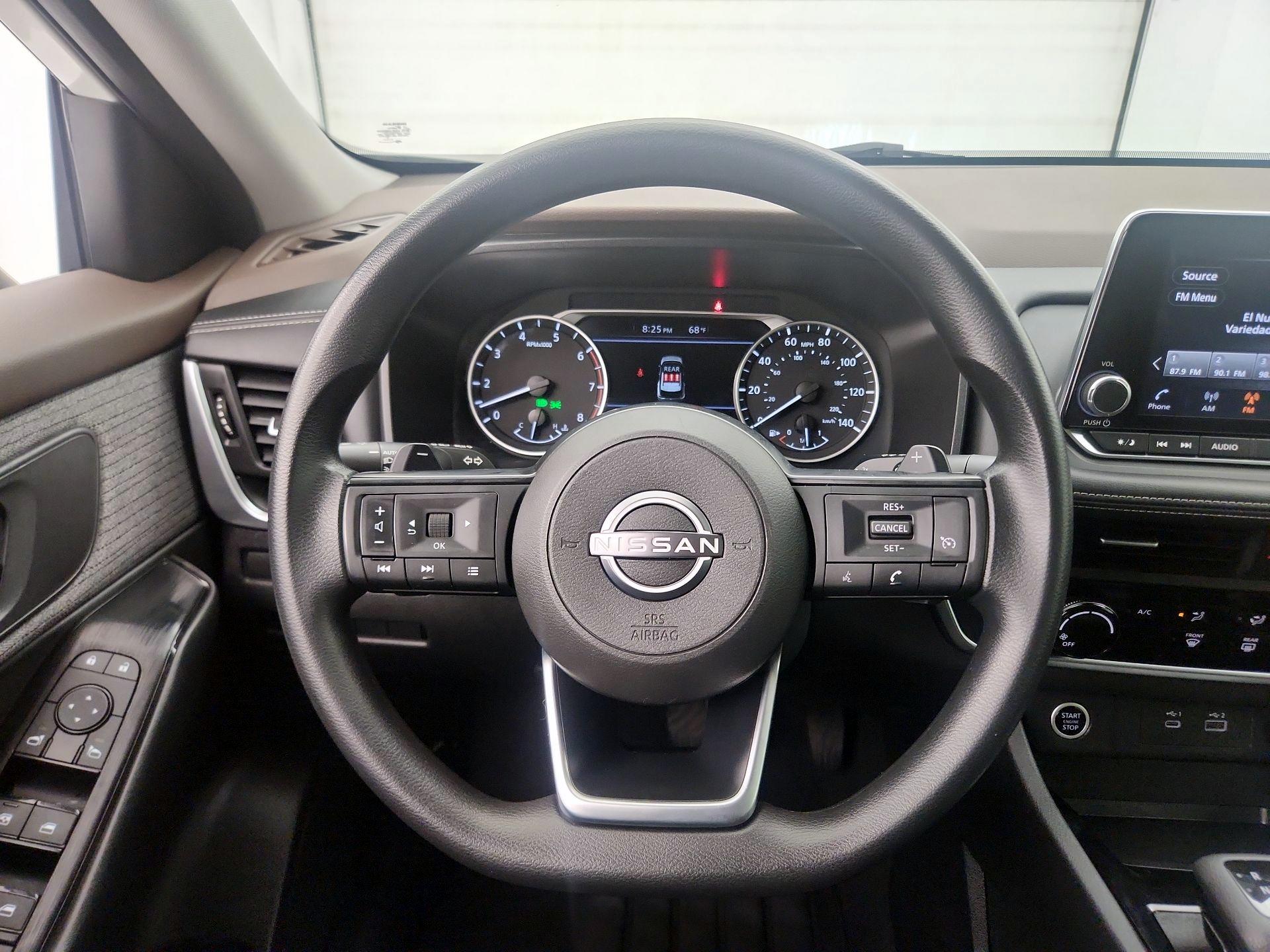 Thumbnail: 2023 Nissan Rogue - 10