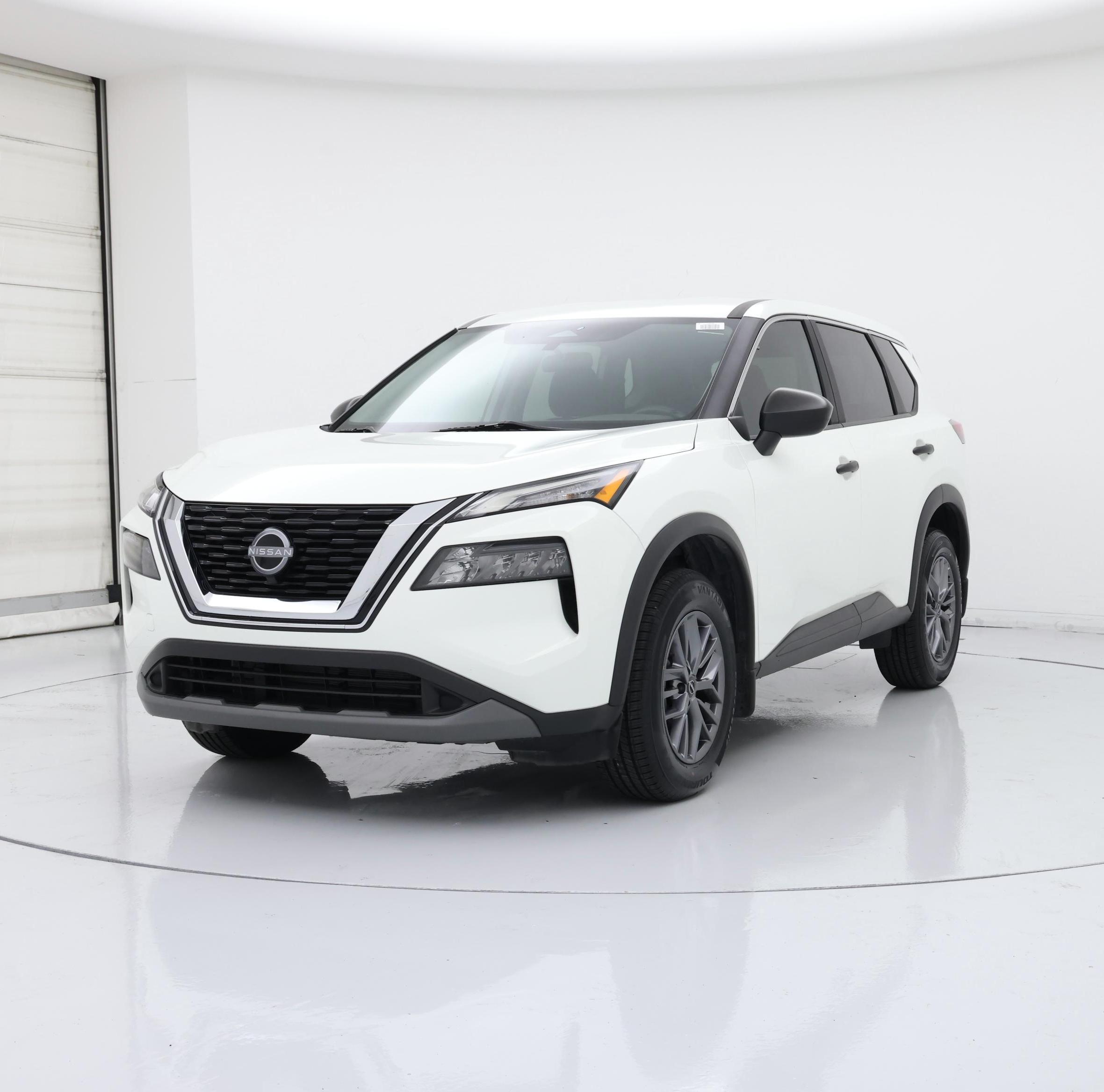 Thumbnail: 2023 Nissan Rogue - 4