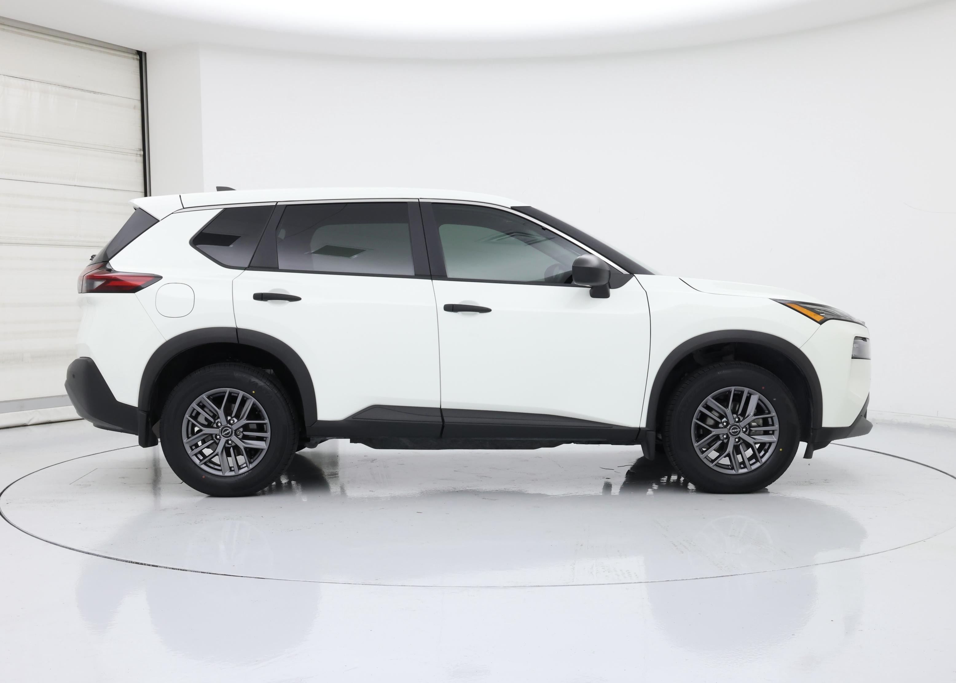 Thumbnail: 2023 Nissan Rogue - 7