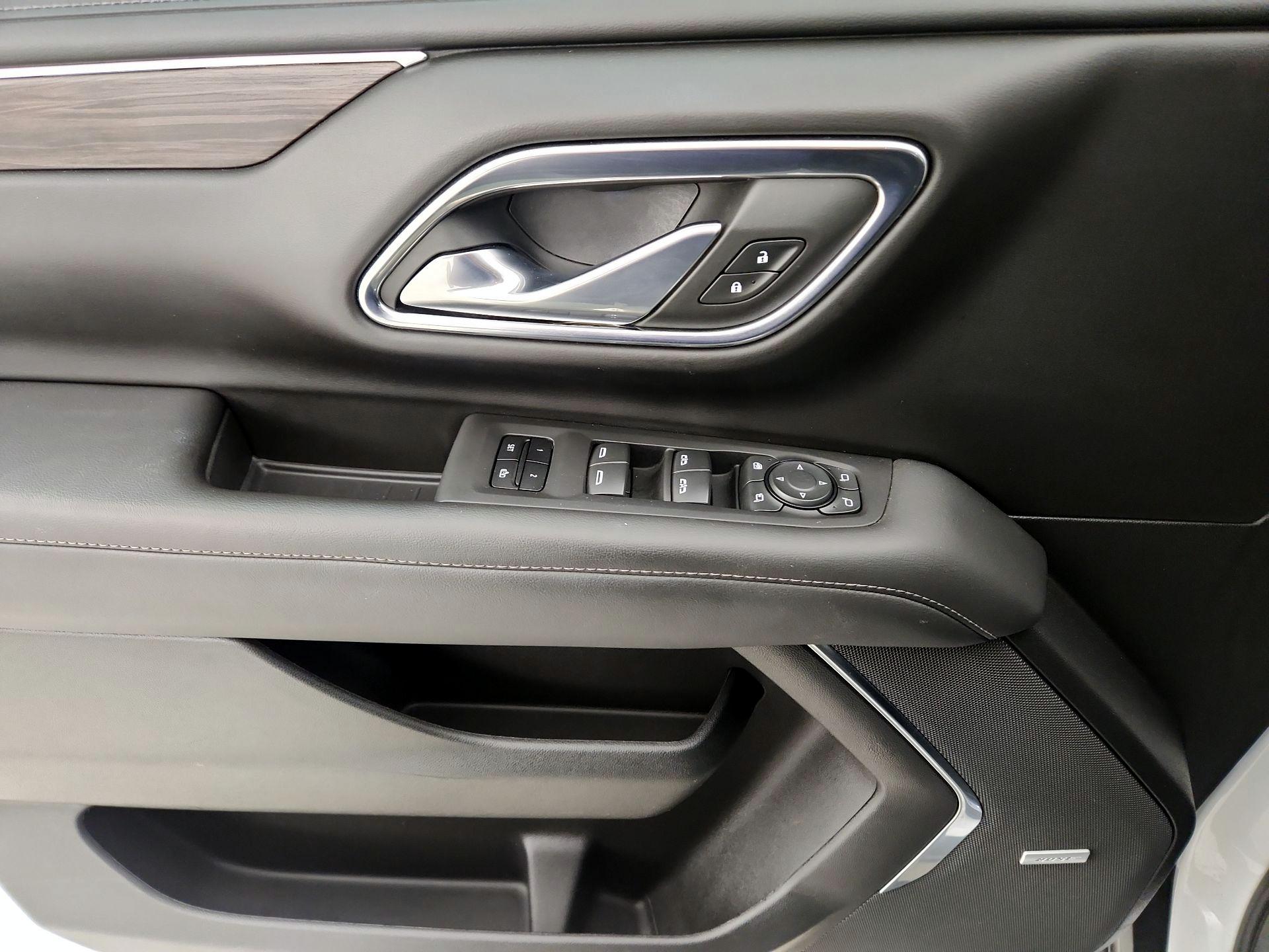 Thumbnail: 2023 Chevrolet Suburban - 12